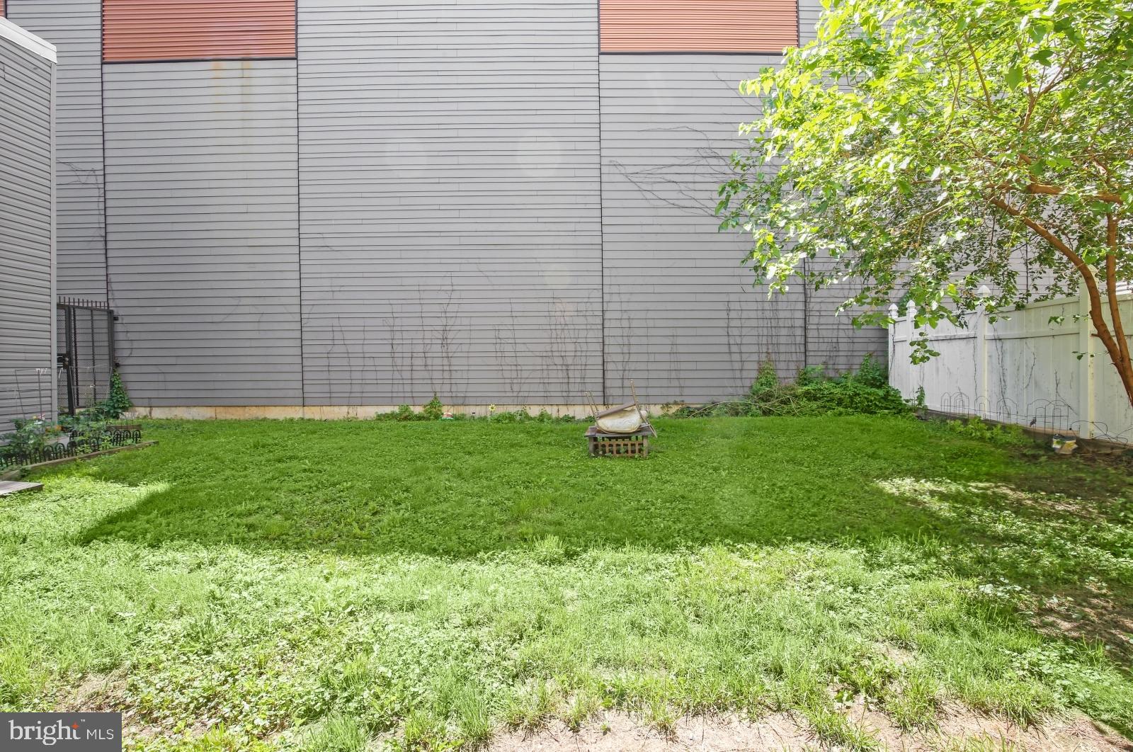 FISHTOWN - Residential Lease