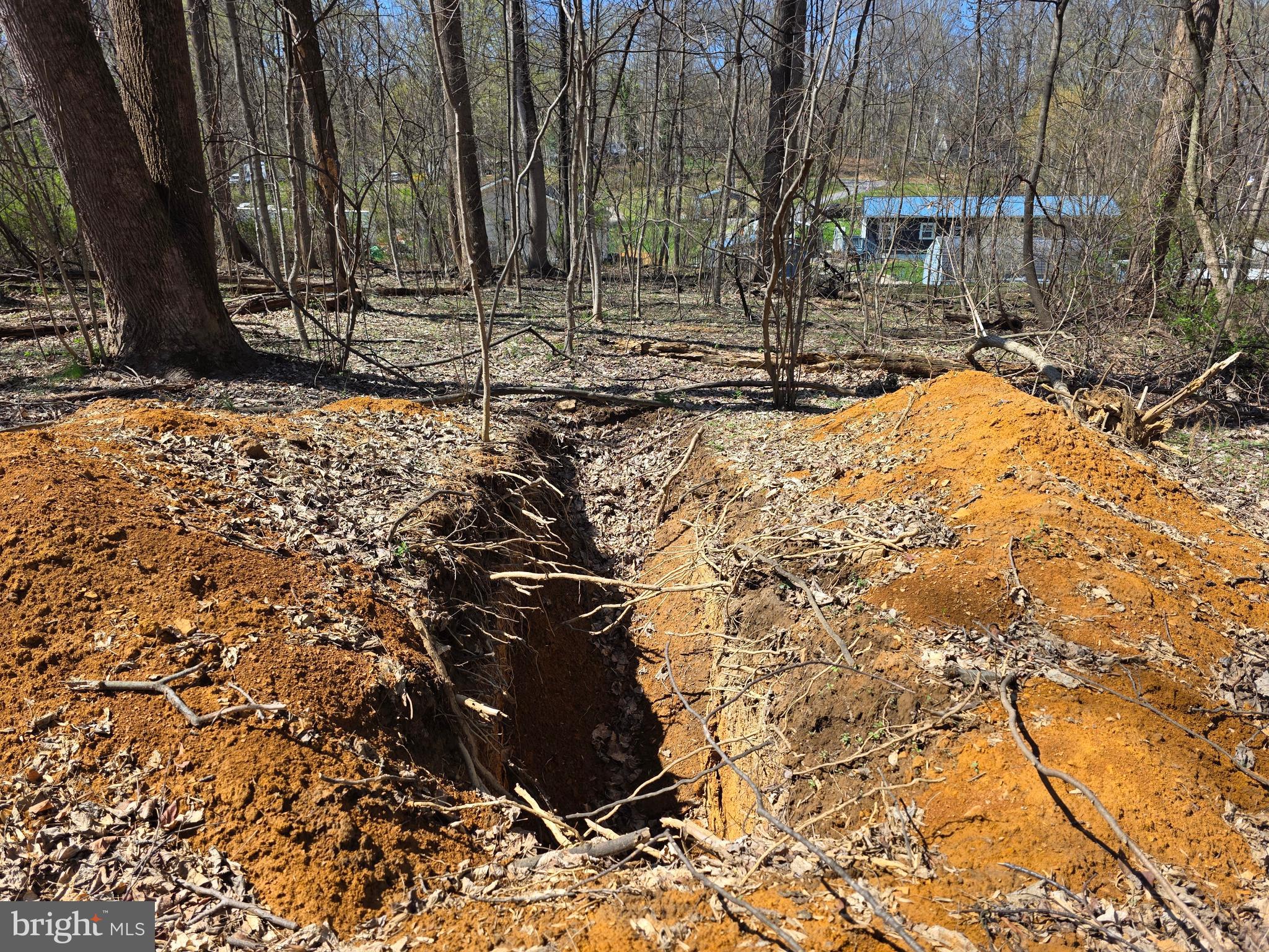 POTOMAC HILLS - Land