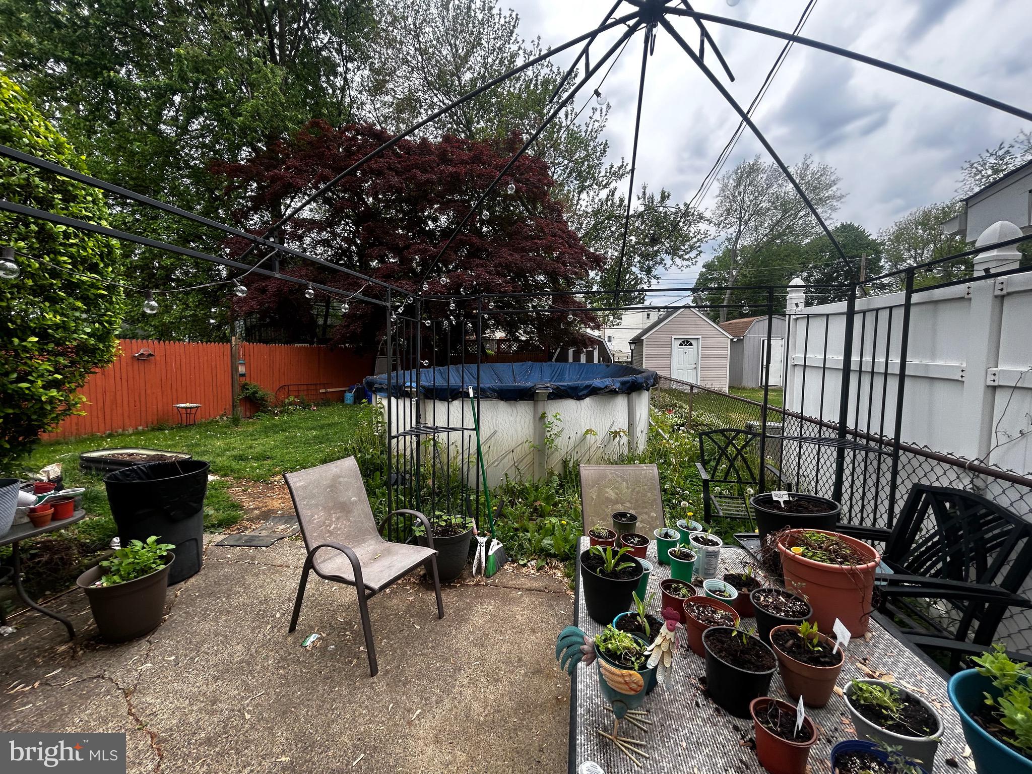 PHILADELPHIA (NORTHEAST) - Residential