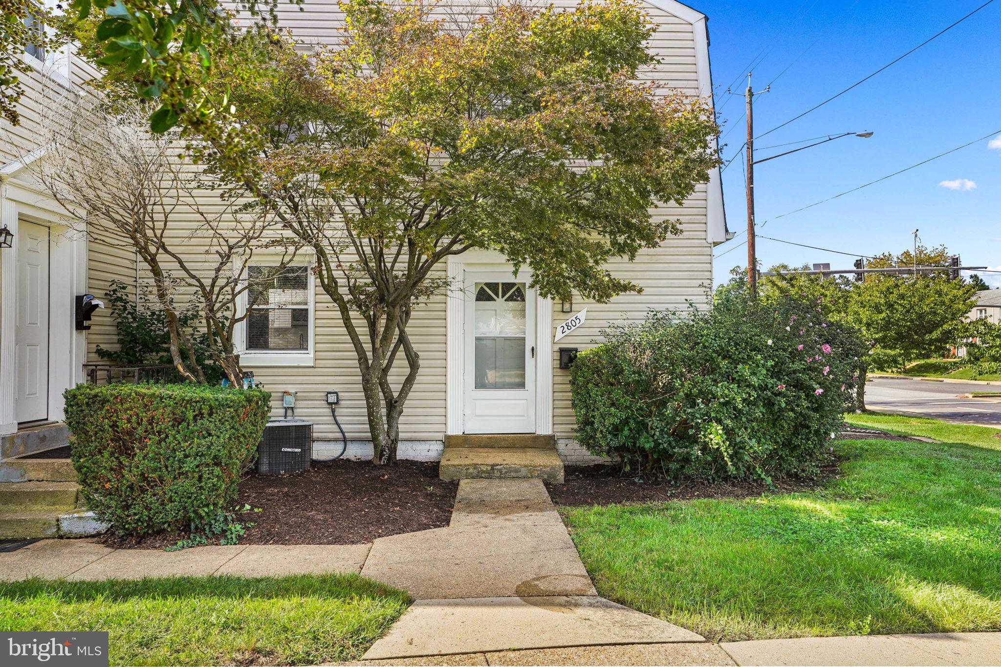 2805 IVERSON STREET 121