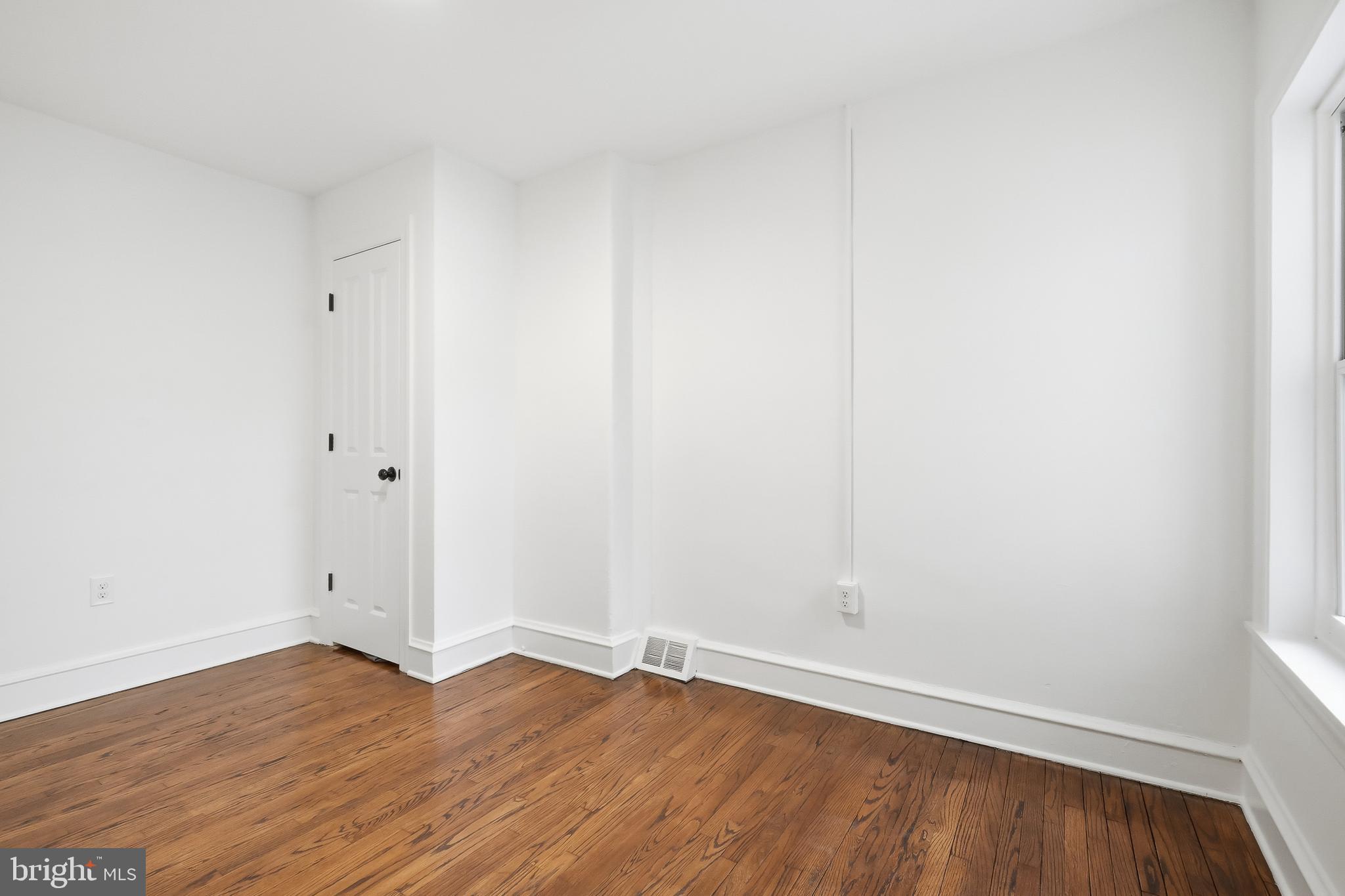 HEDGEVILLE - Residential