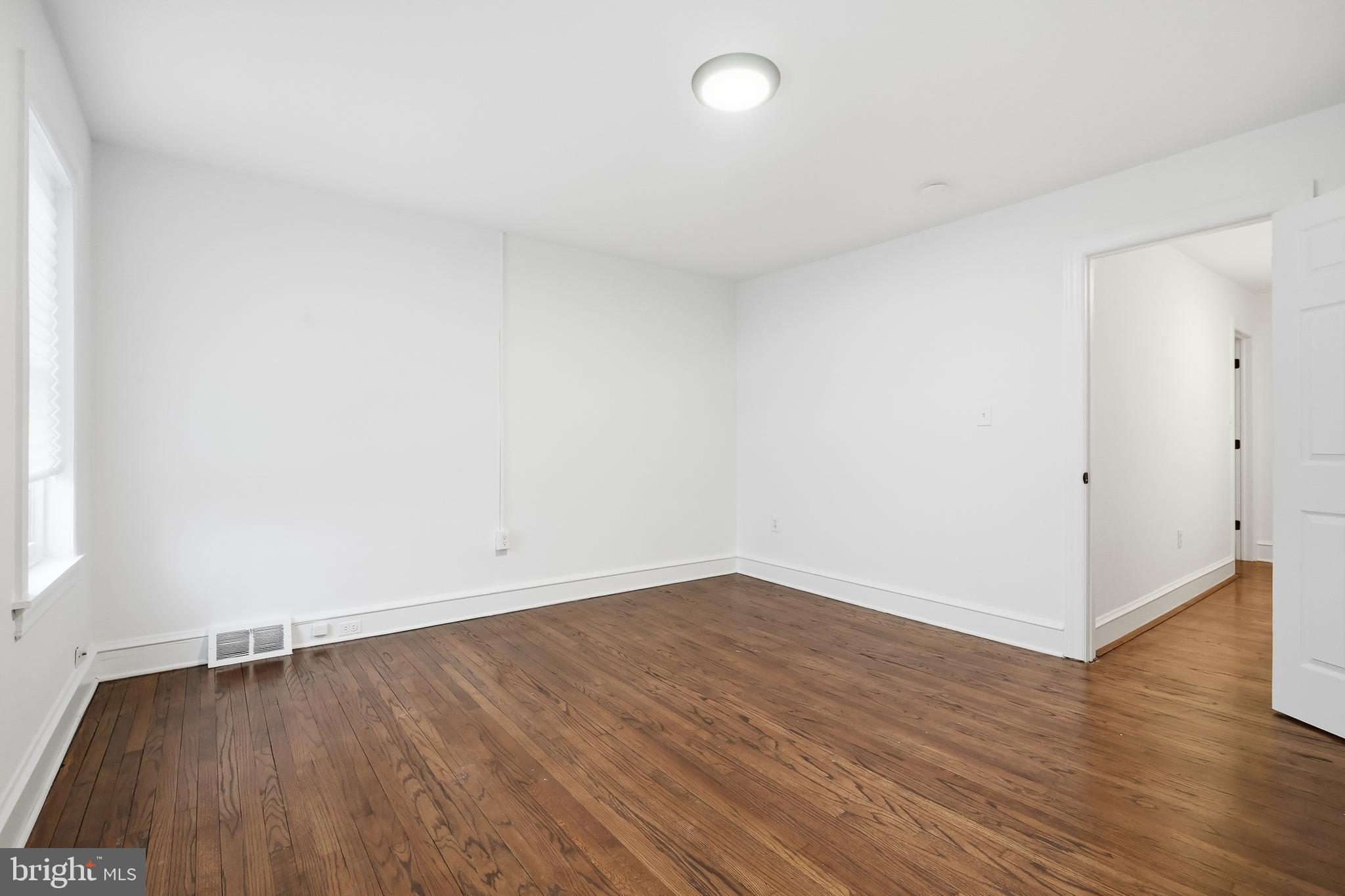 HEDGEVILLE - Residential