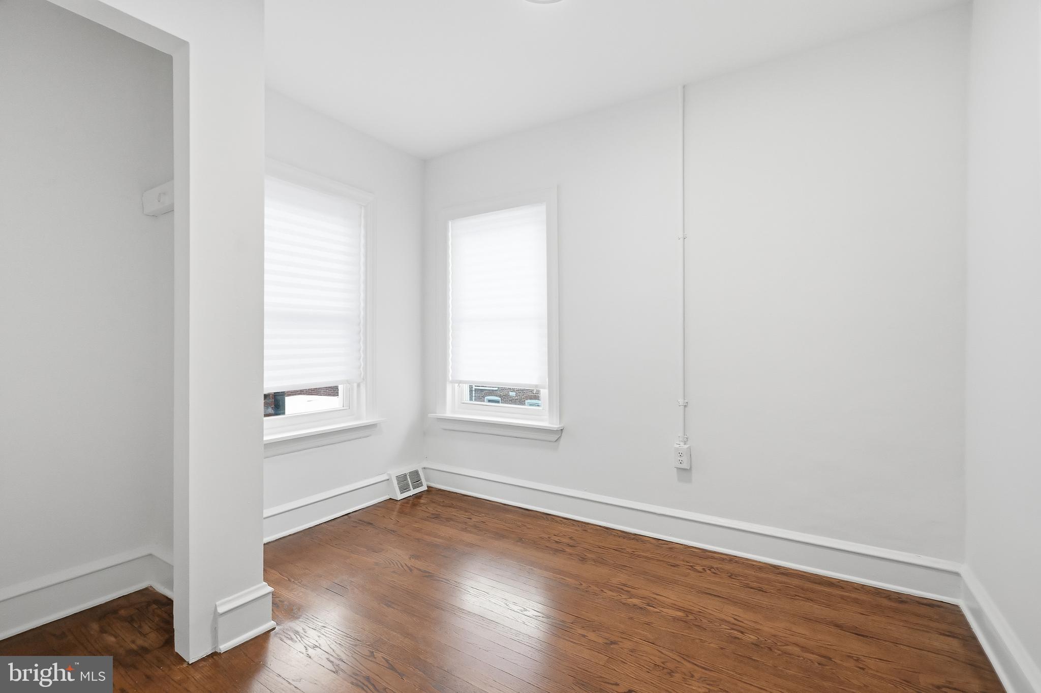 HEDGEVILLE - Residential