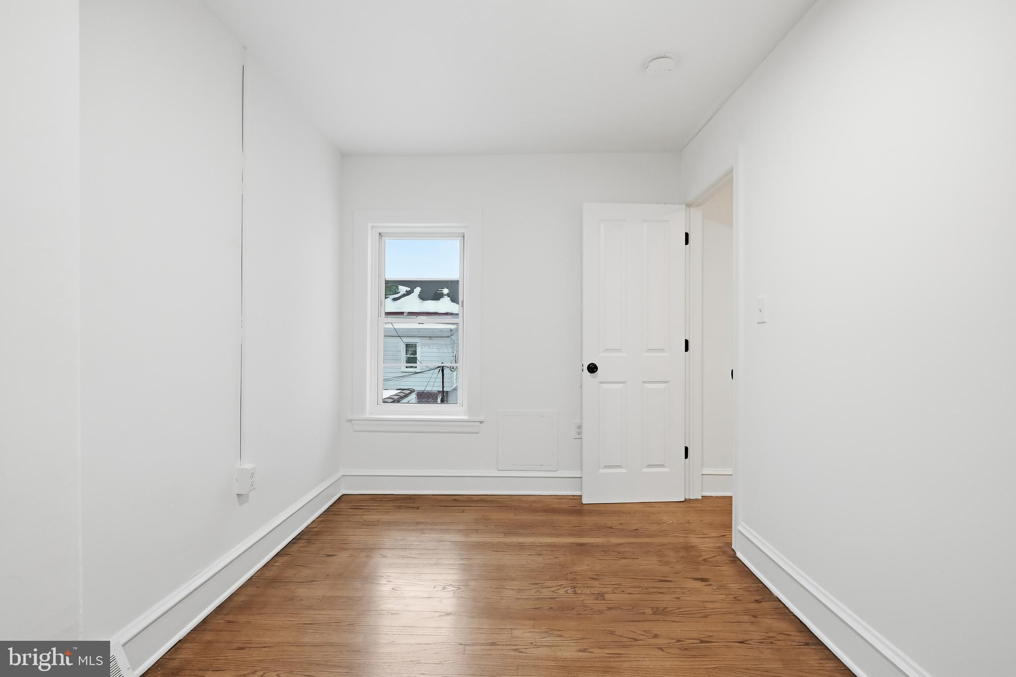 HEDGEVILLE - Residential