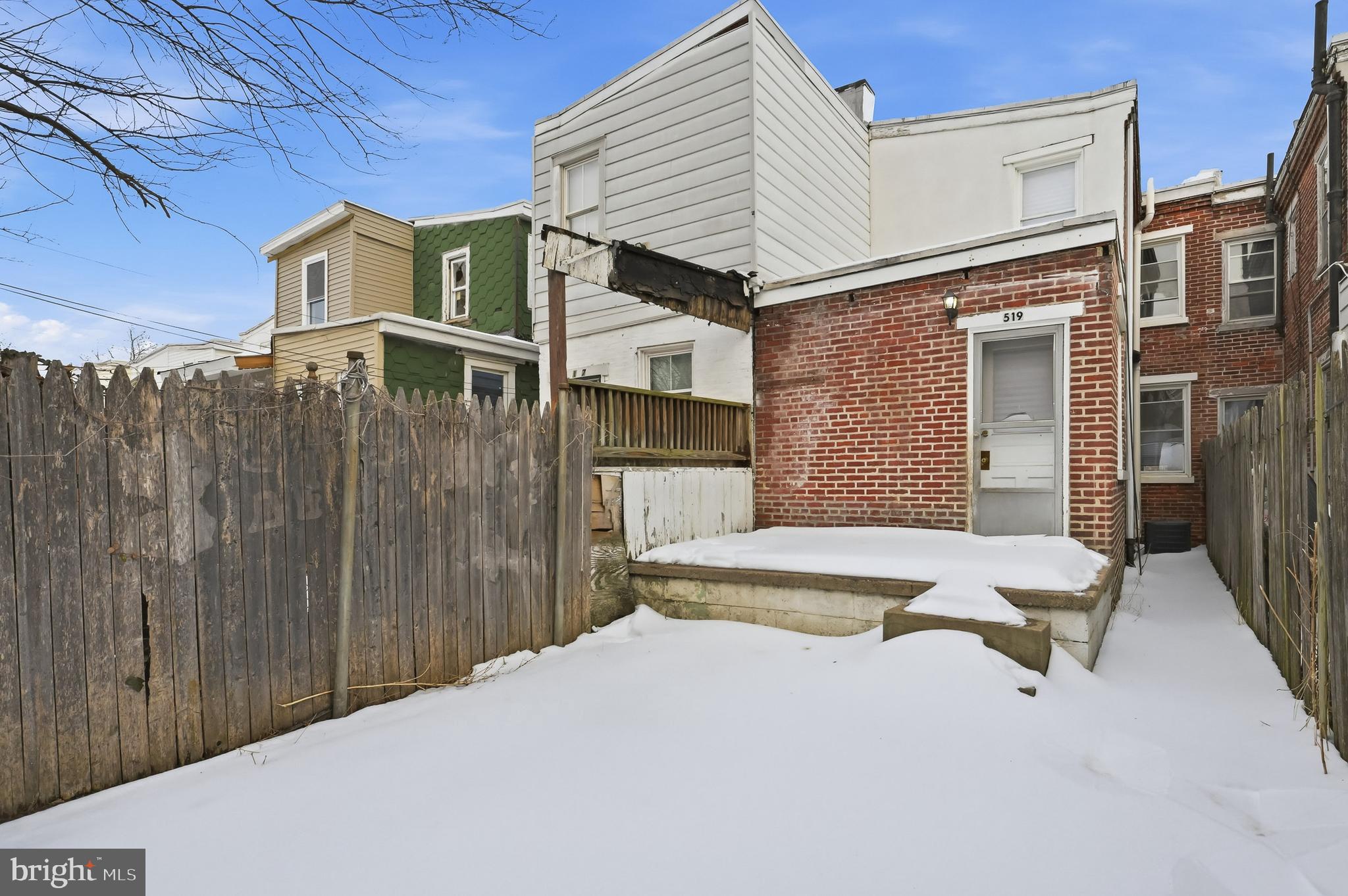 HEDGEVILLE - Residential