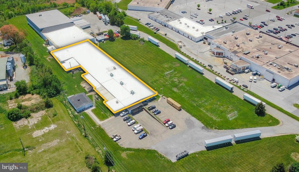 Photo of 738 W Cypress Street, KENNETT SQUARE, PA 19348 (MLS # PACT2114128)