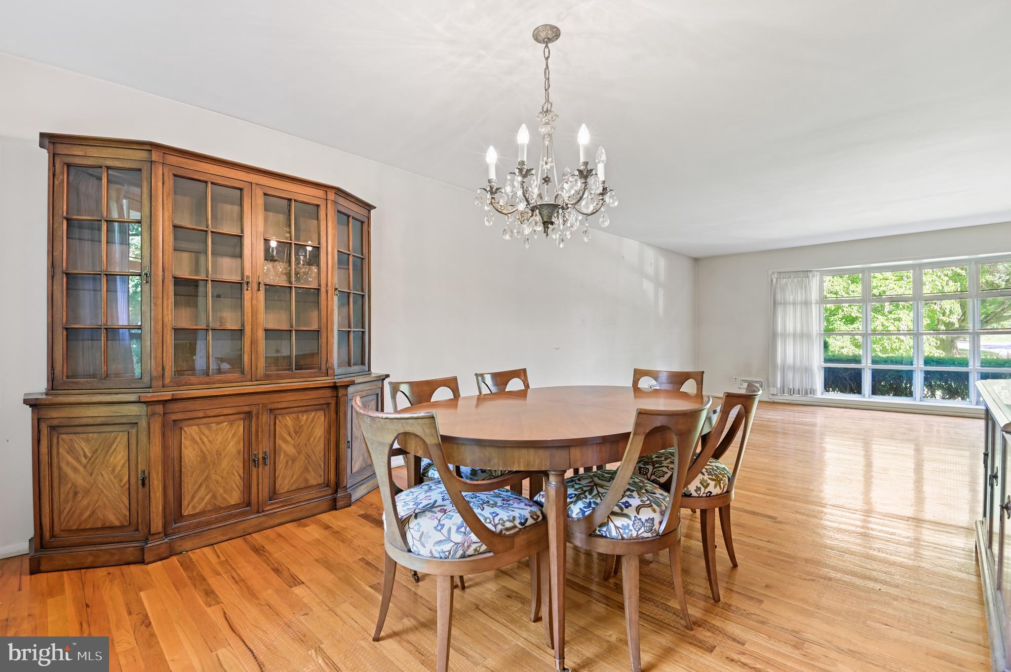 DUMBARTON HEIGHTS - Residential