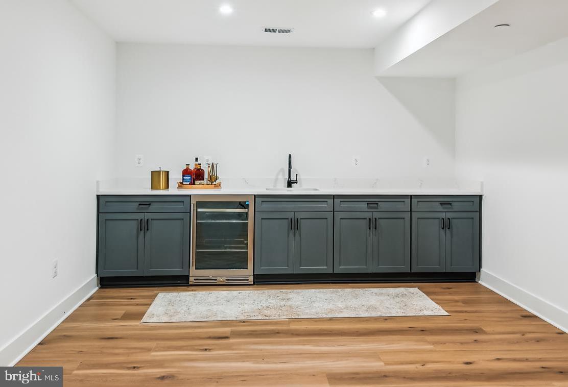 HOMEWOOD - Residential