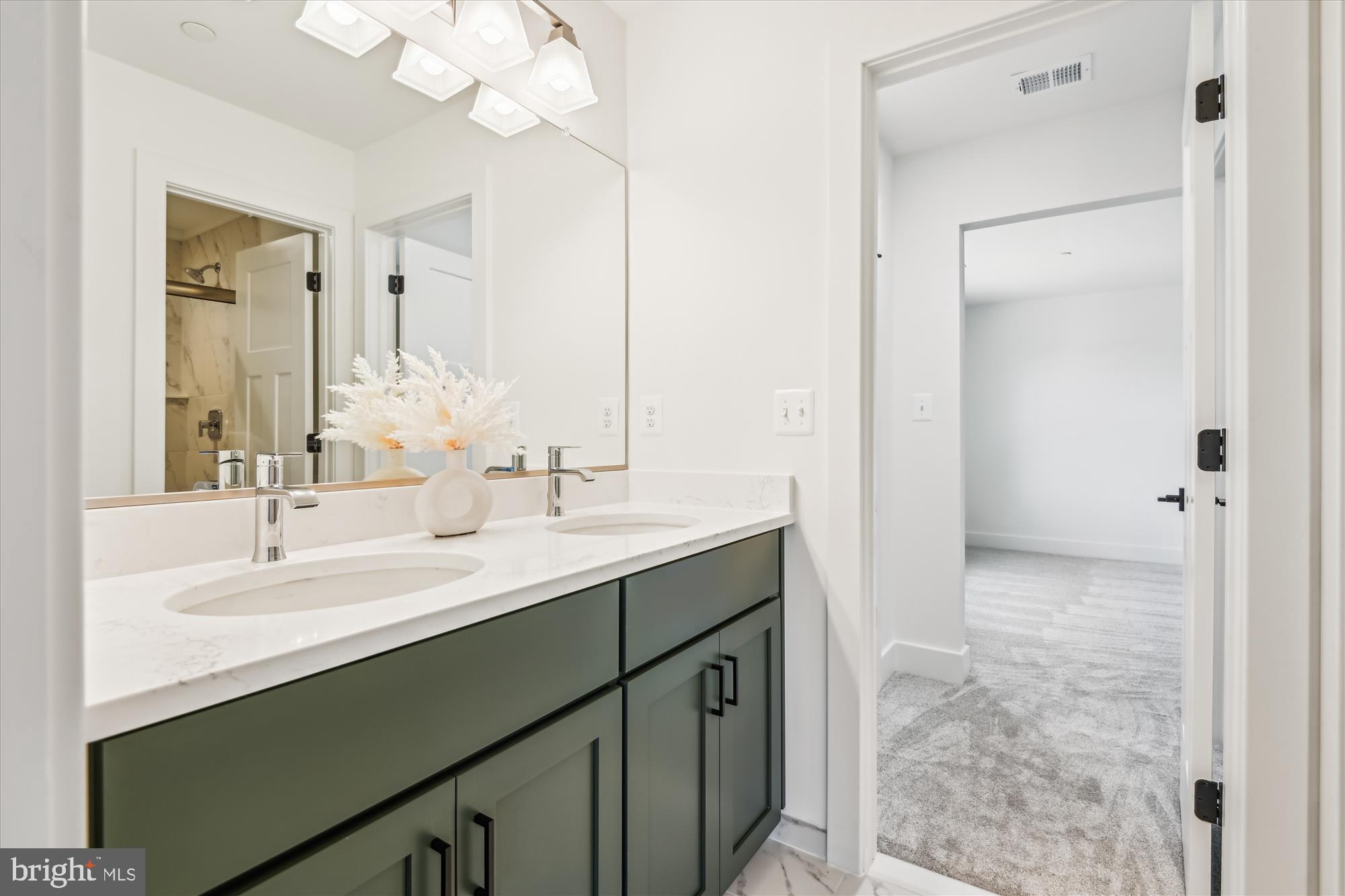HOMEWOOD - Residential