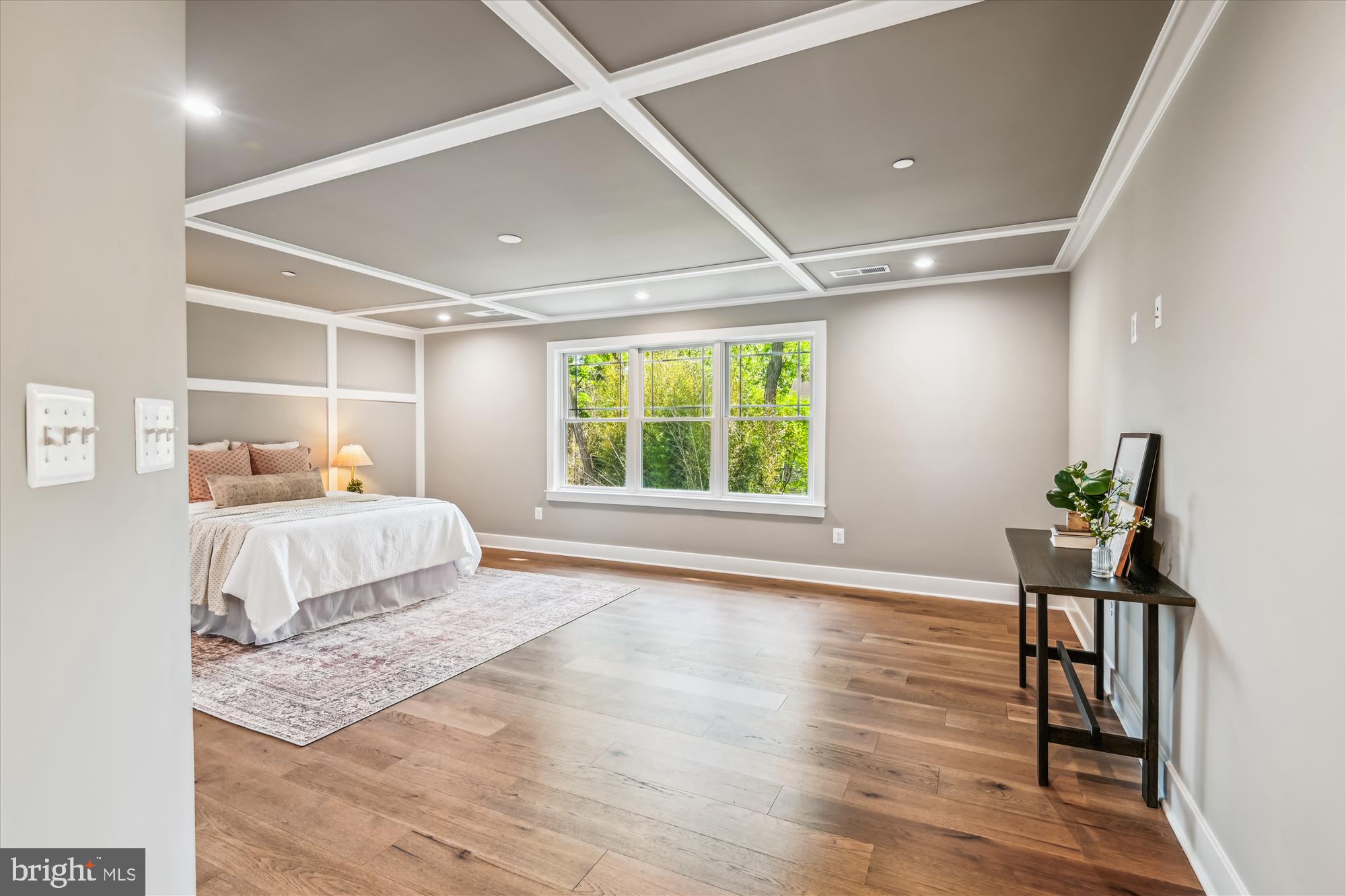 HOMEWOOD - Residential