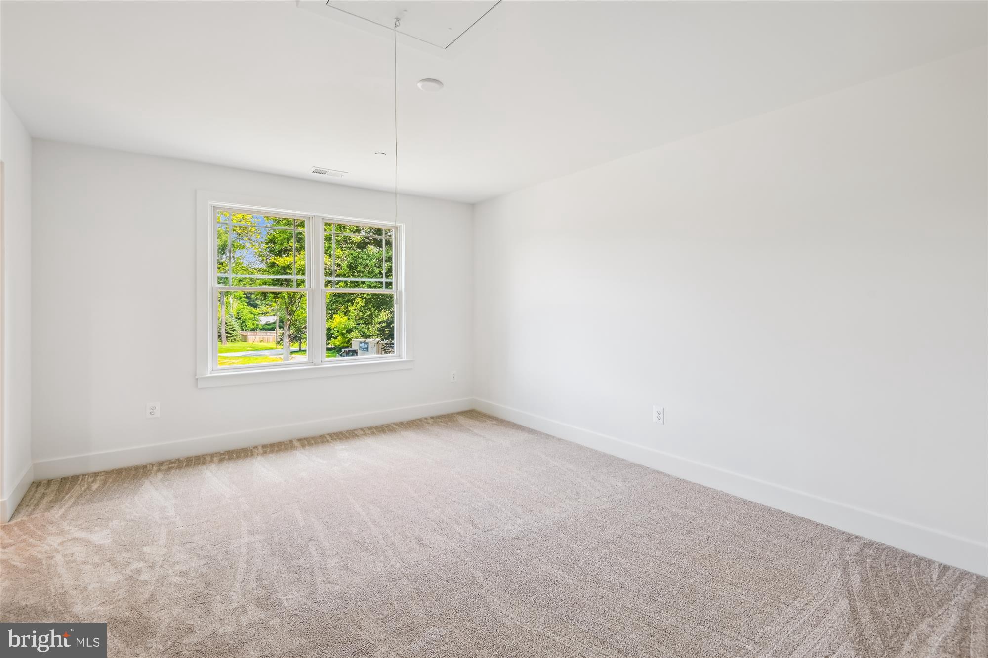 HOMEWOOD - Residential