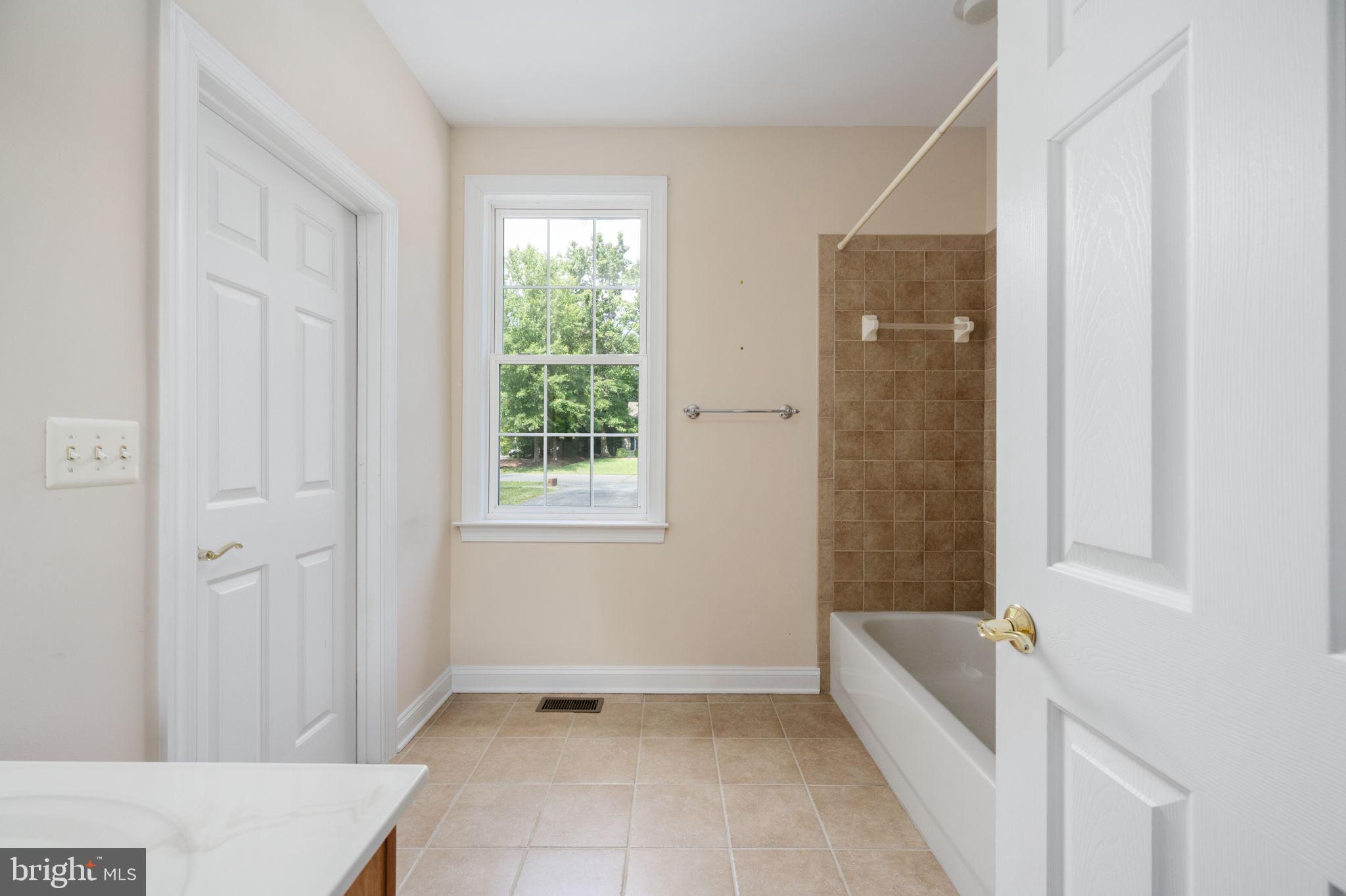 FAWN LAKE - Residential