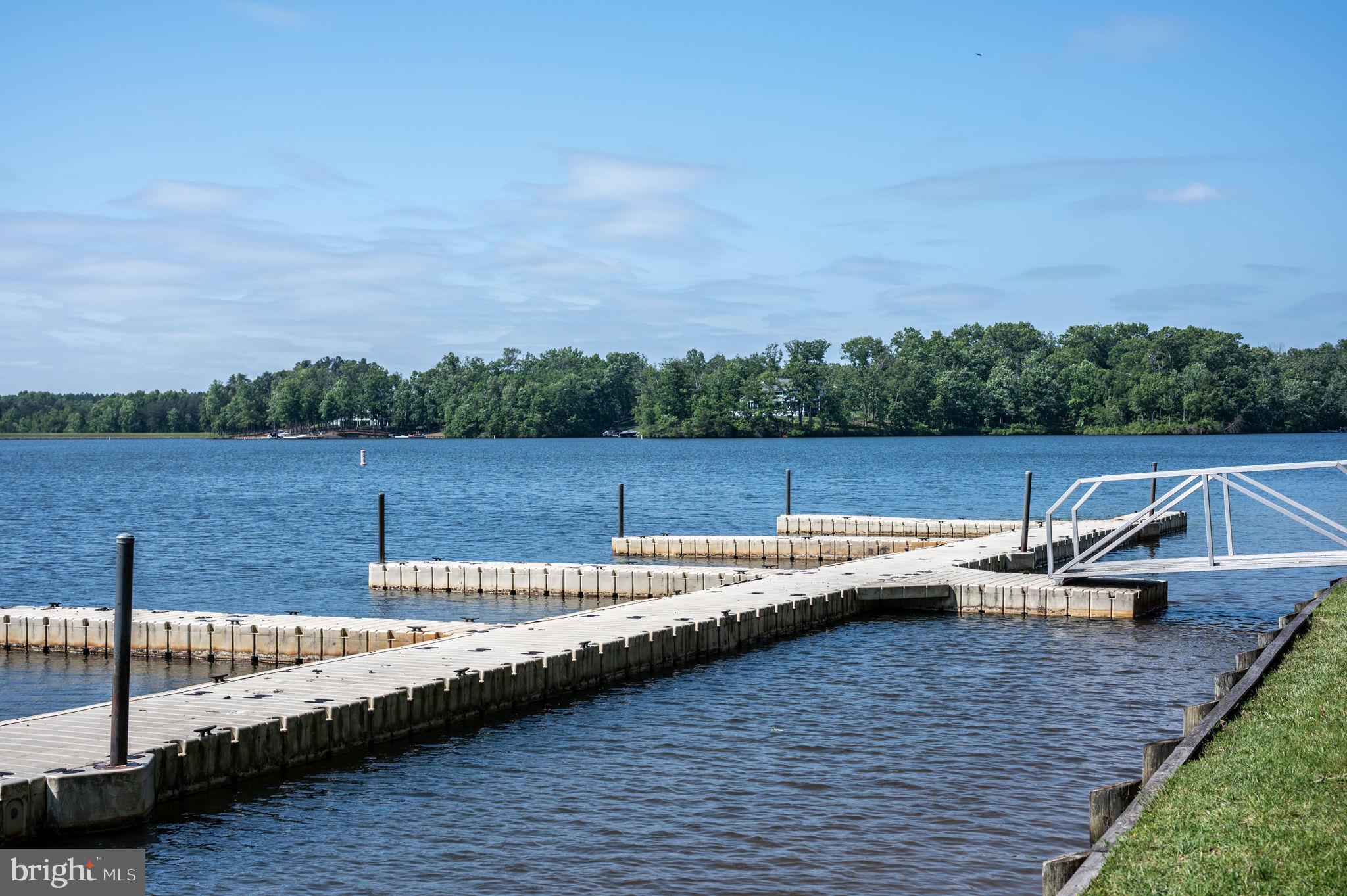 FAWN LAKE - Residential