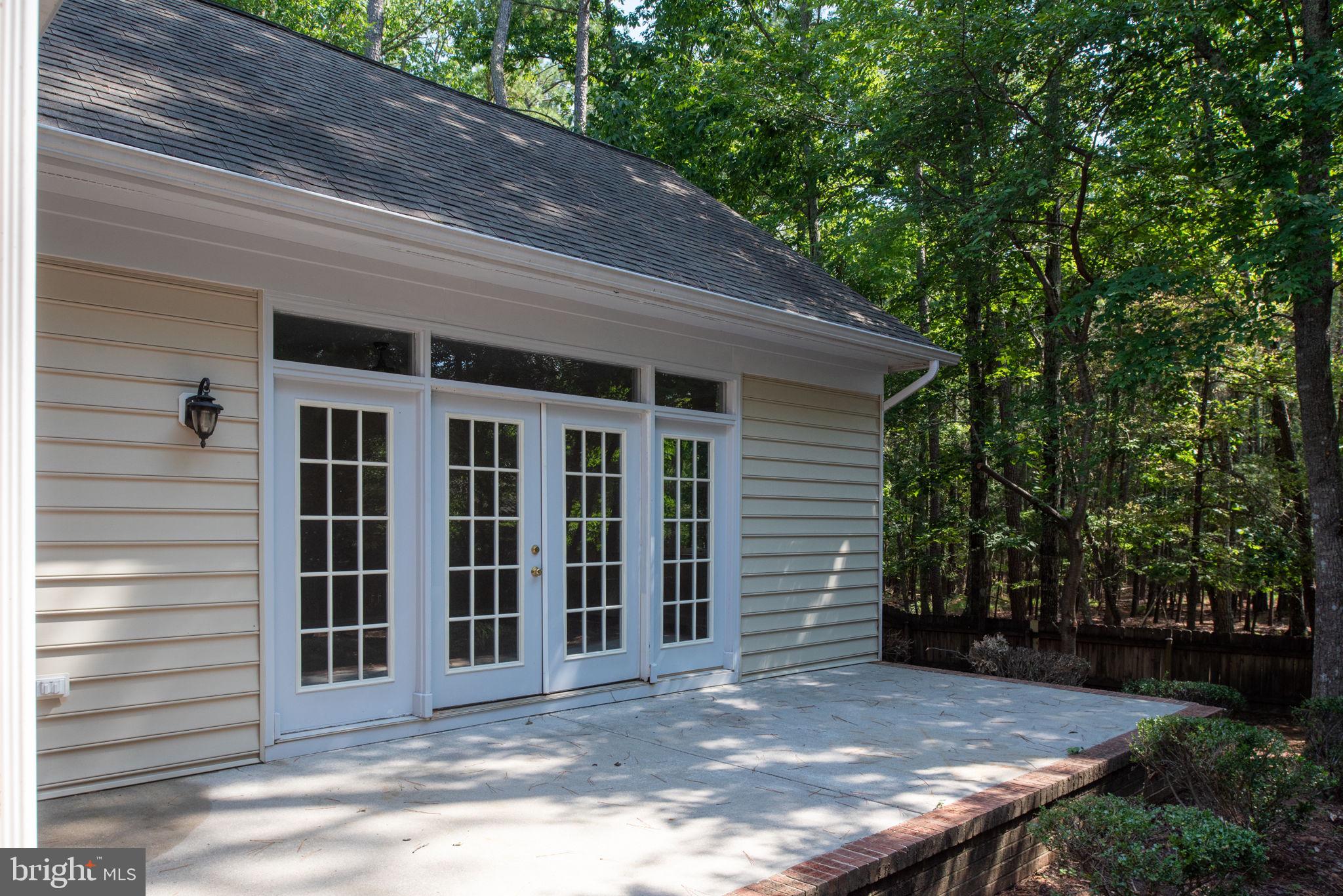 FAWN LAKE - Residential