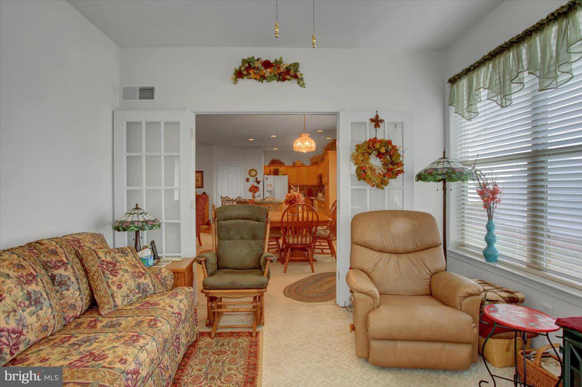 COUNTRYSIDE VILLAGE - Residential