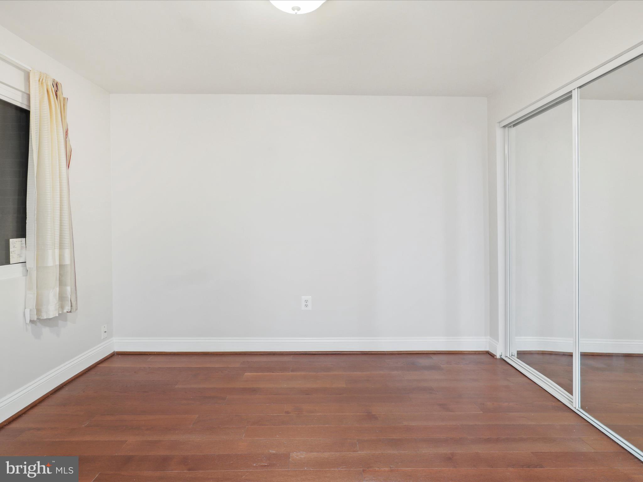 RESTON - Residential Lease