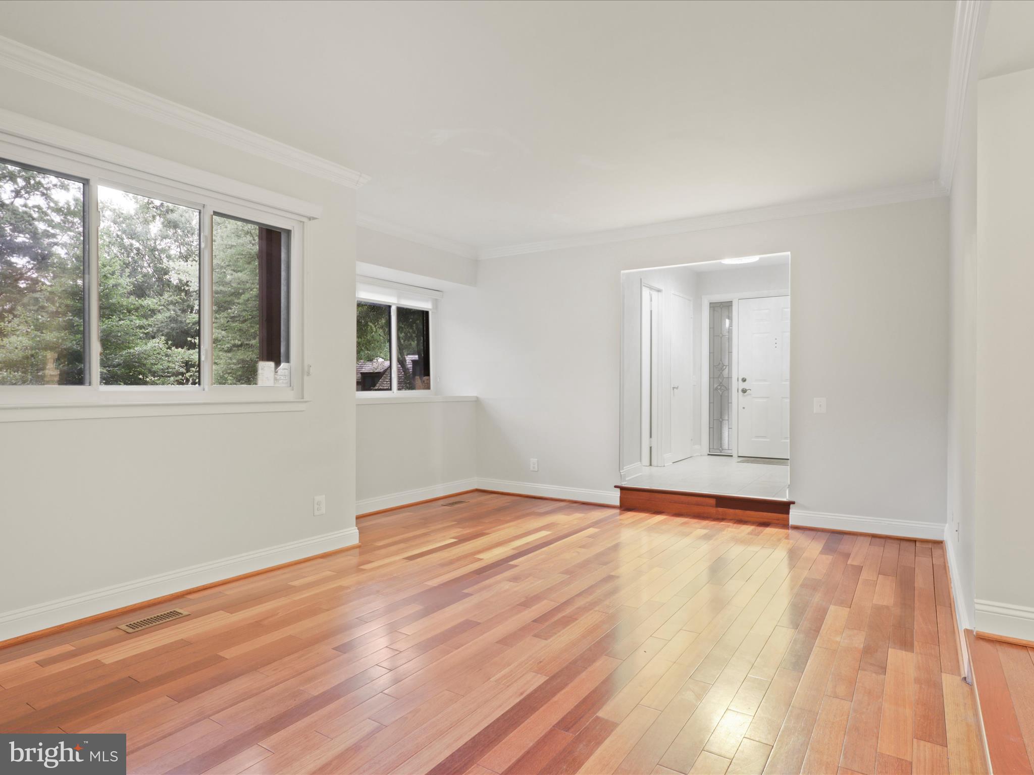 RESTON - Residential Lease