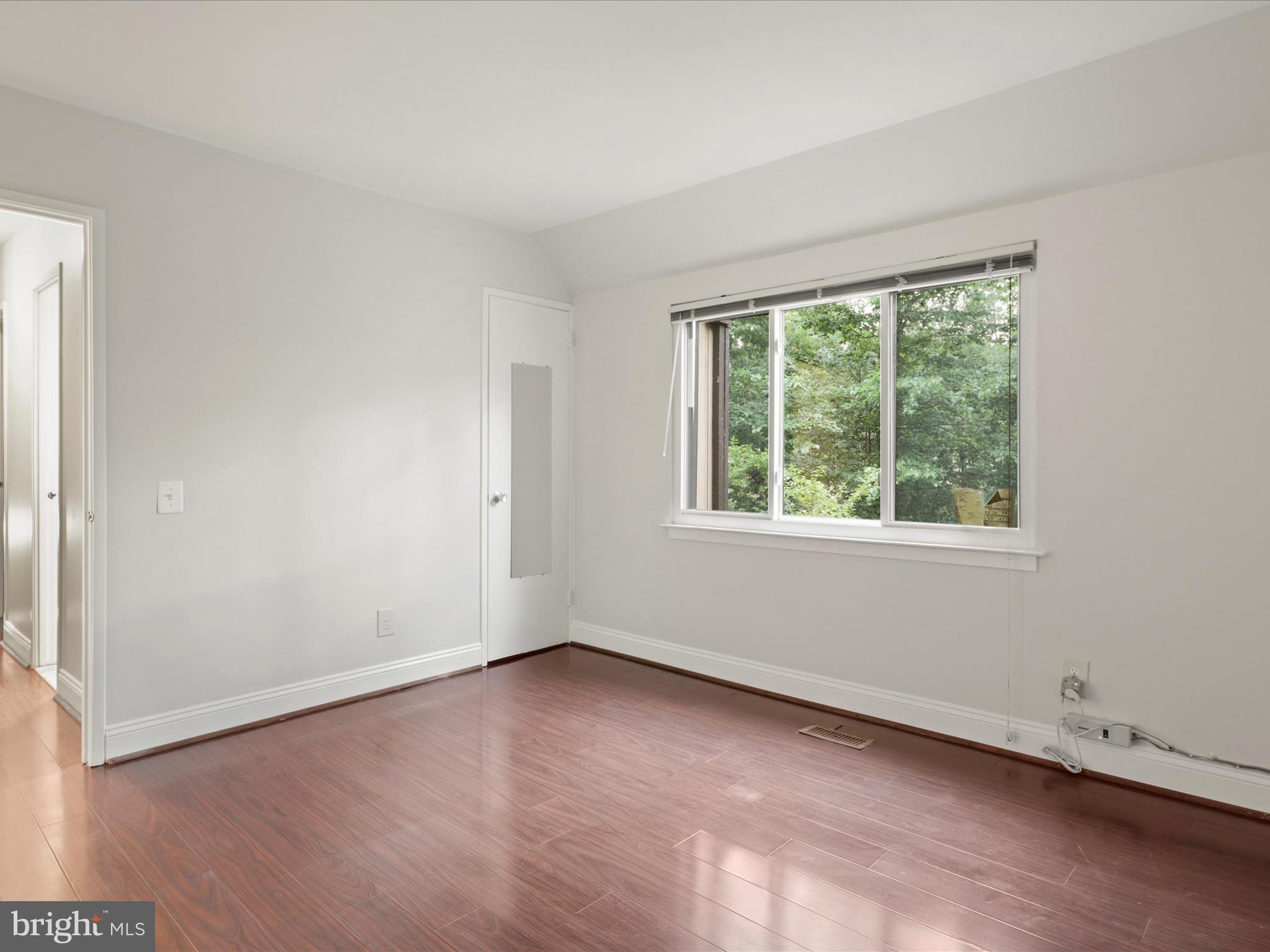 RESTON - Residential Lease