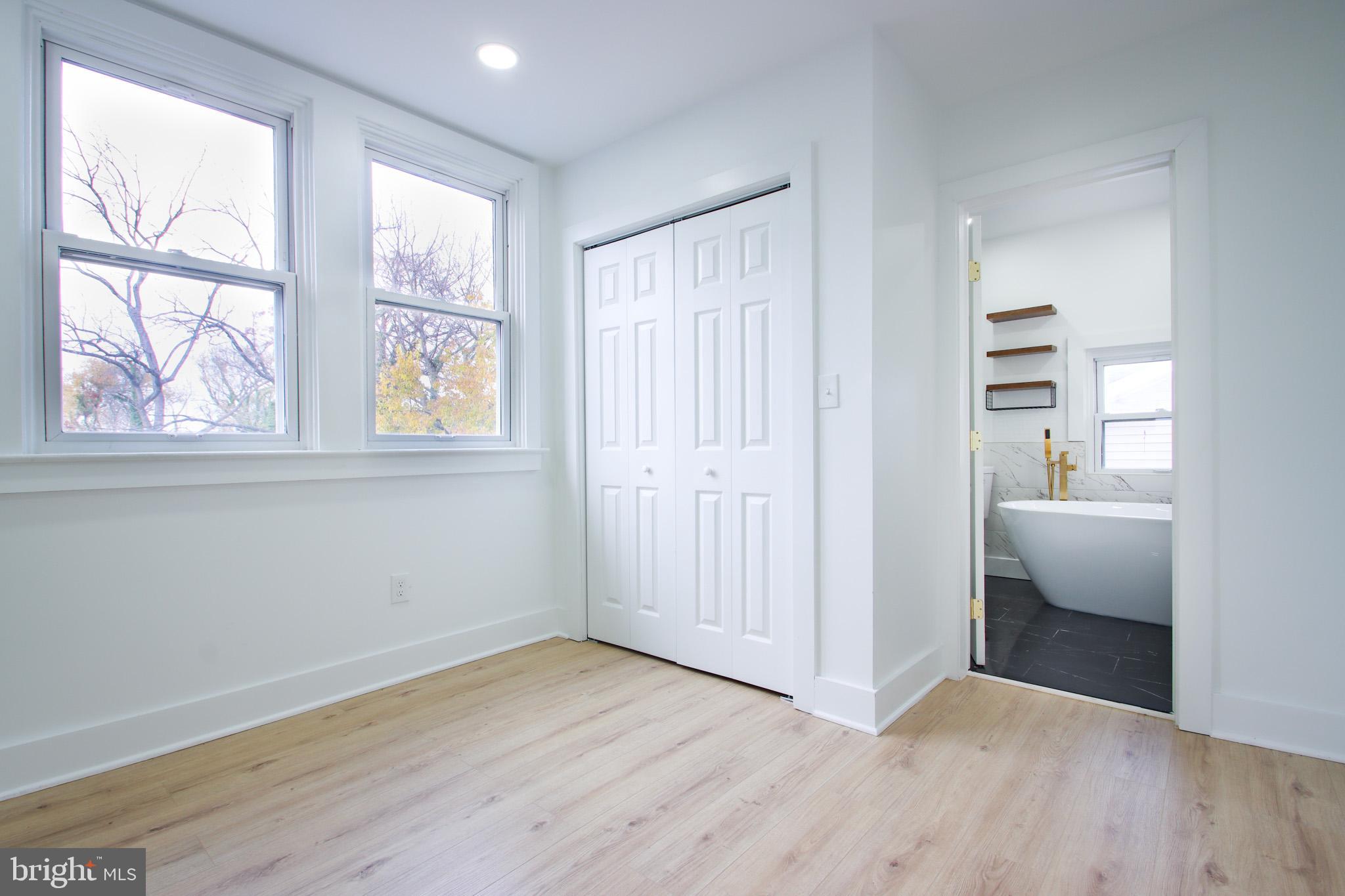 FOREST PARK - Residential