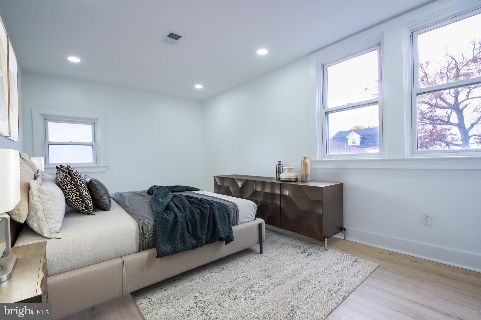 FOREST PARK - Residential