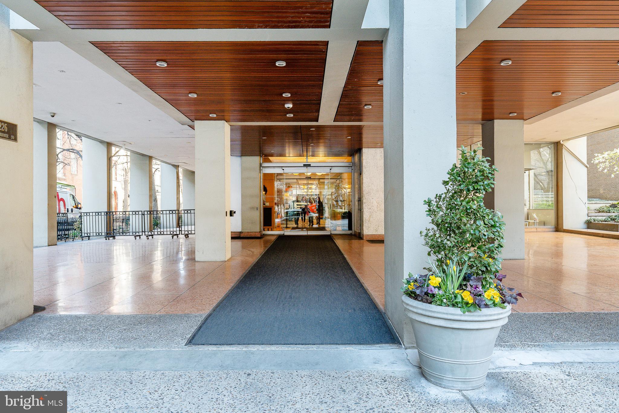 RITTENHOUSE SQUARE - Residential