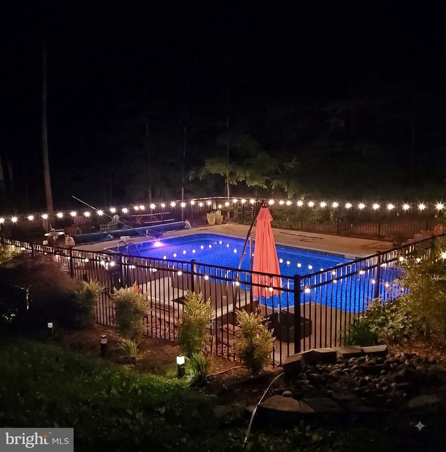 7907 COMMODORE COURT