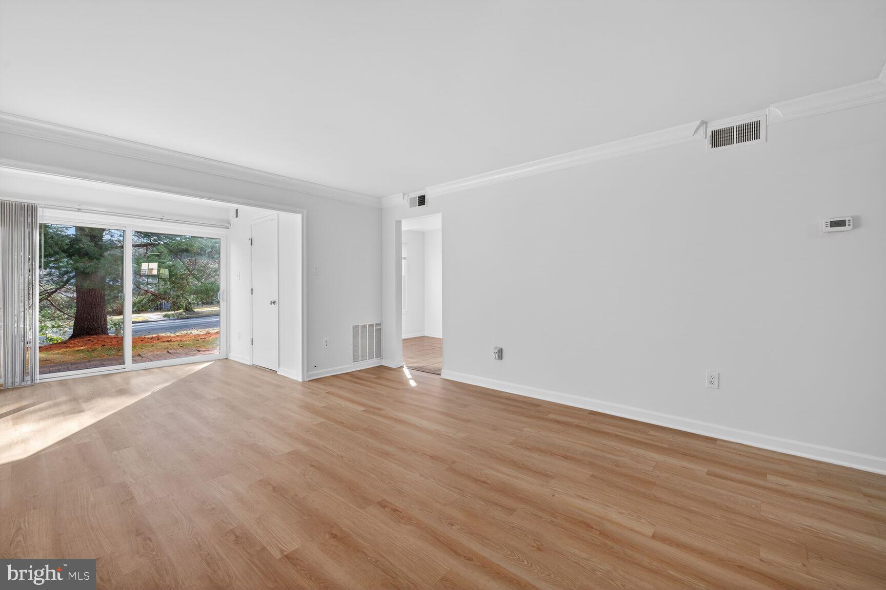 LONGMEAD CROSSING - Residential