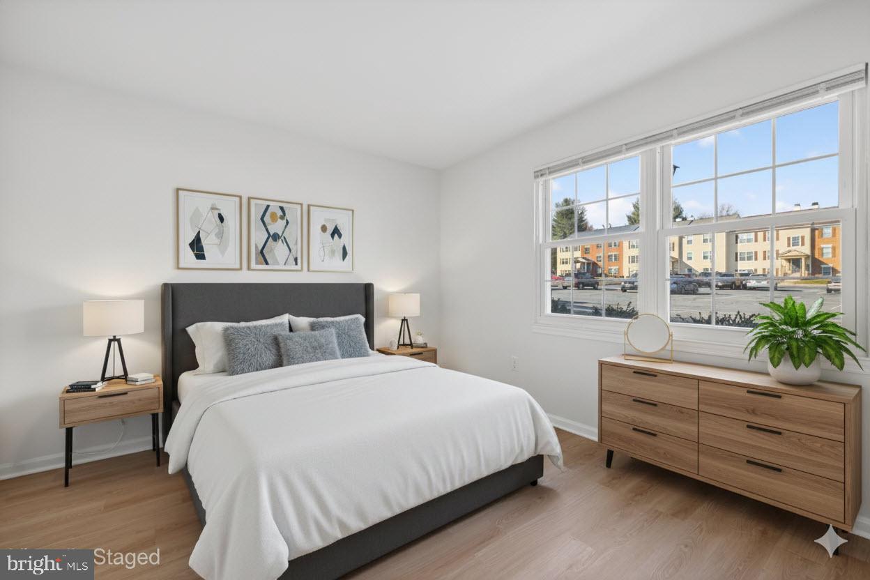 LONGMEAD CROSSING - Residential