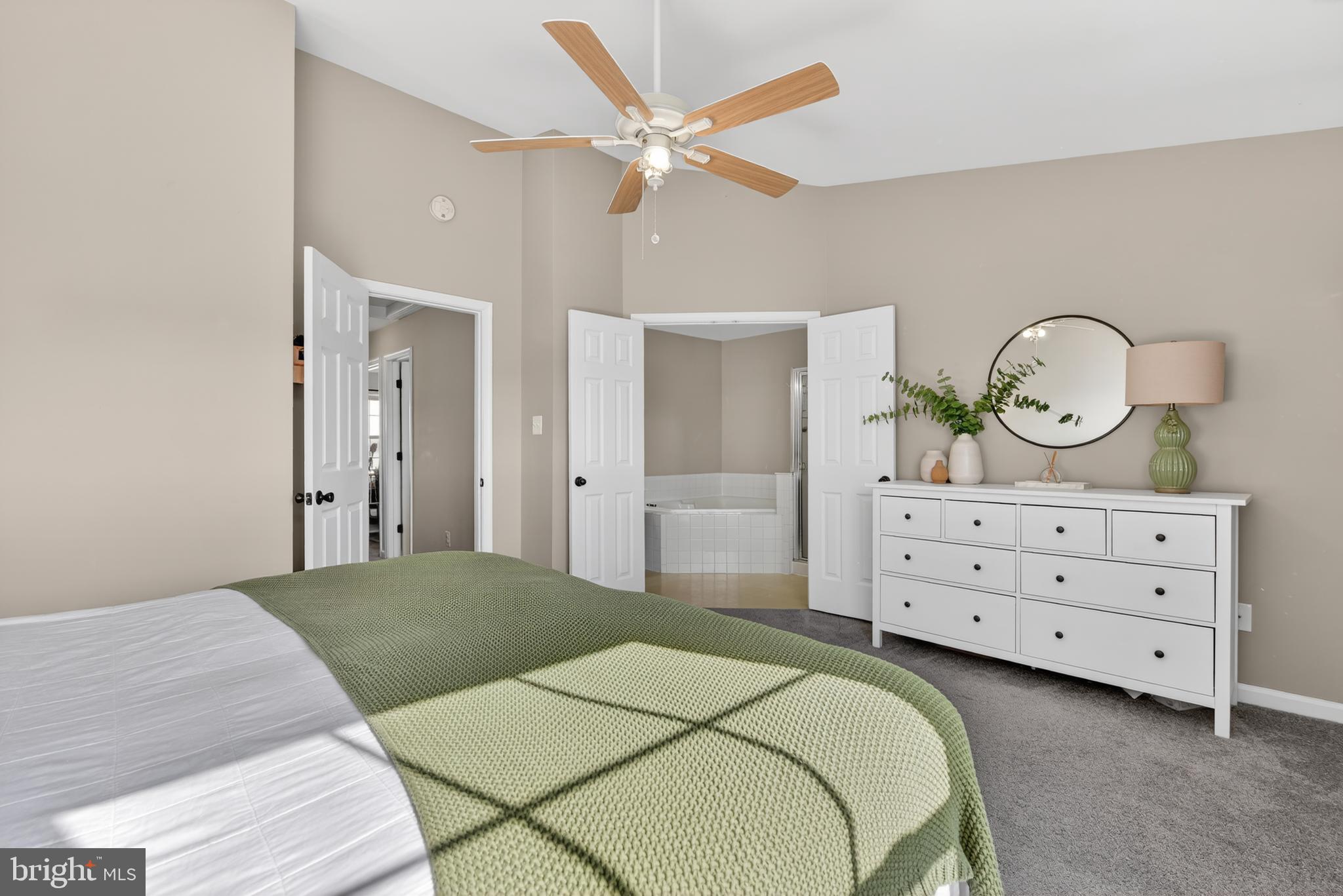 SYCAMORE HILL - Residential