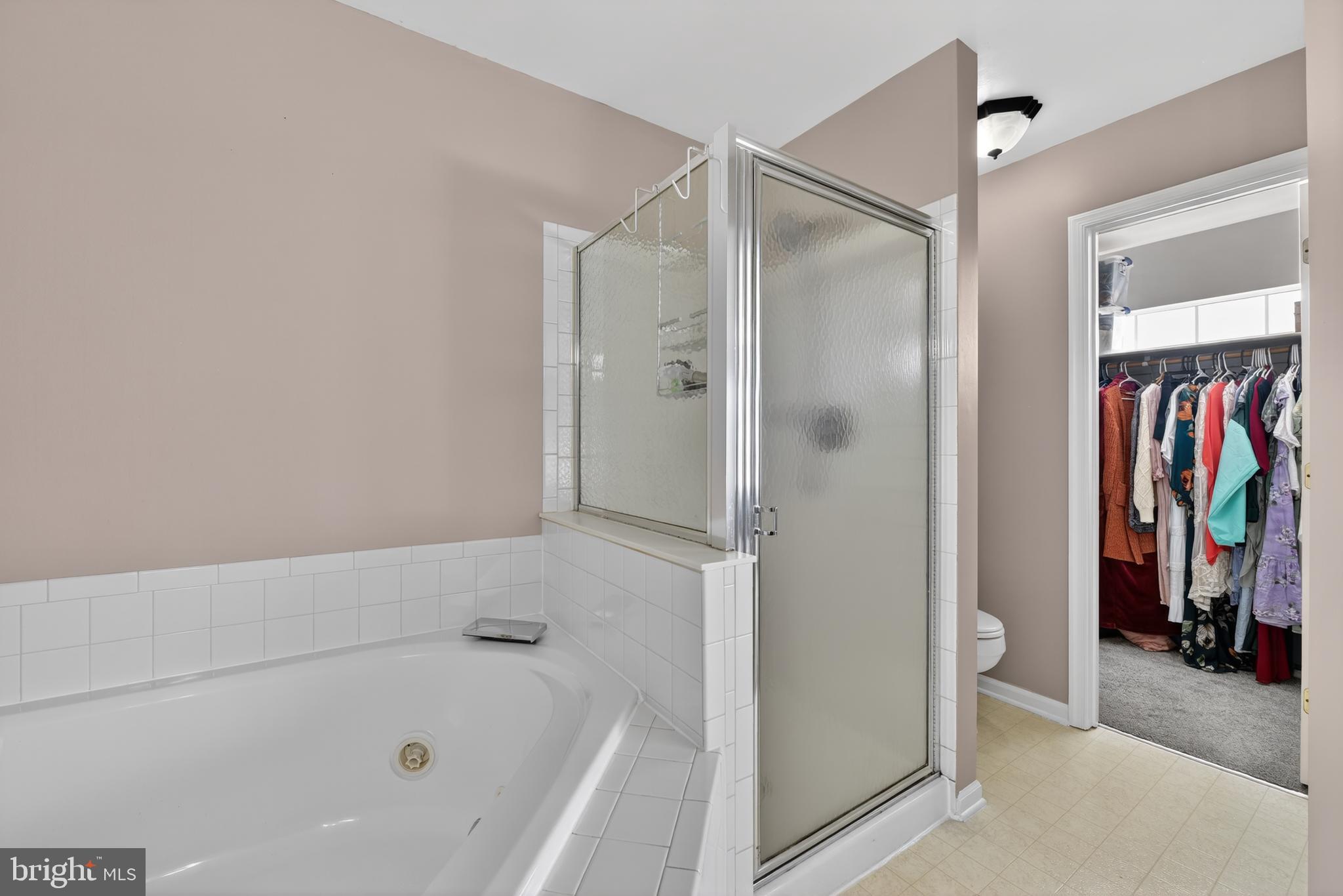 SYCAMORE HILL - Residential