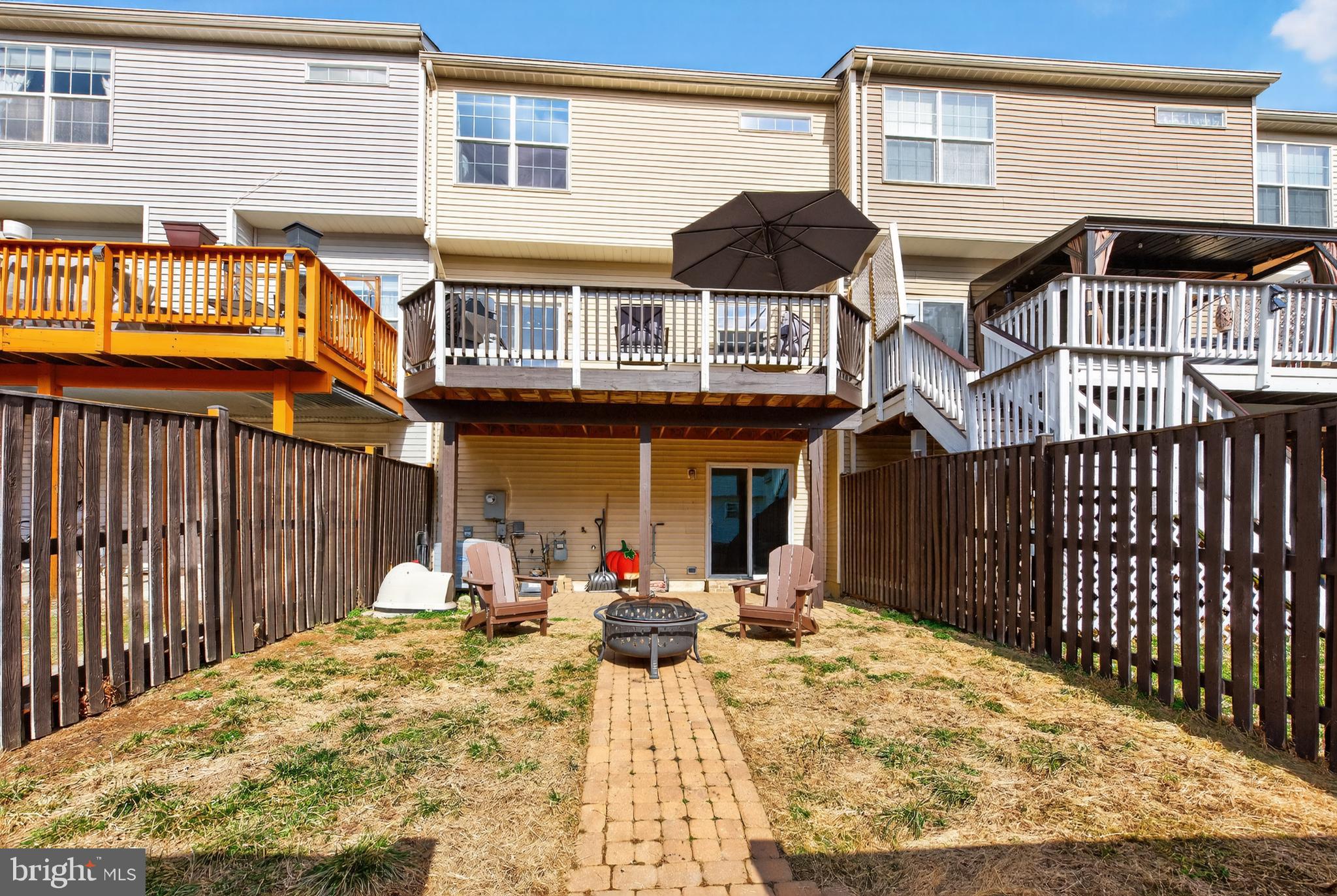 SYCAMORE HILL - Residential