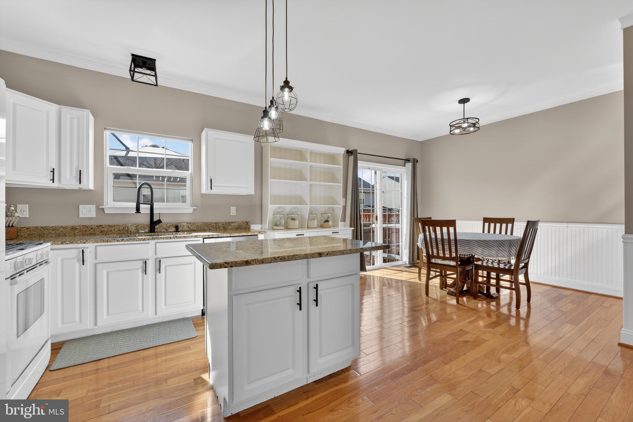 SYCAMORE HILL - Residential