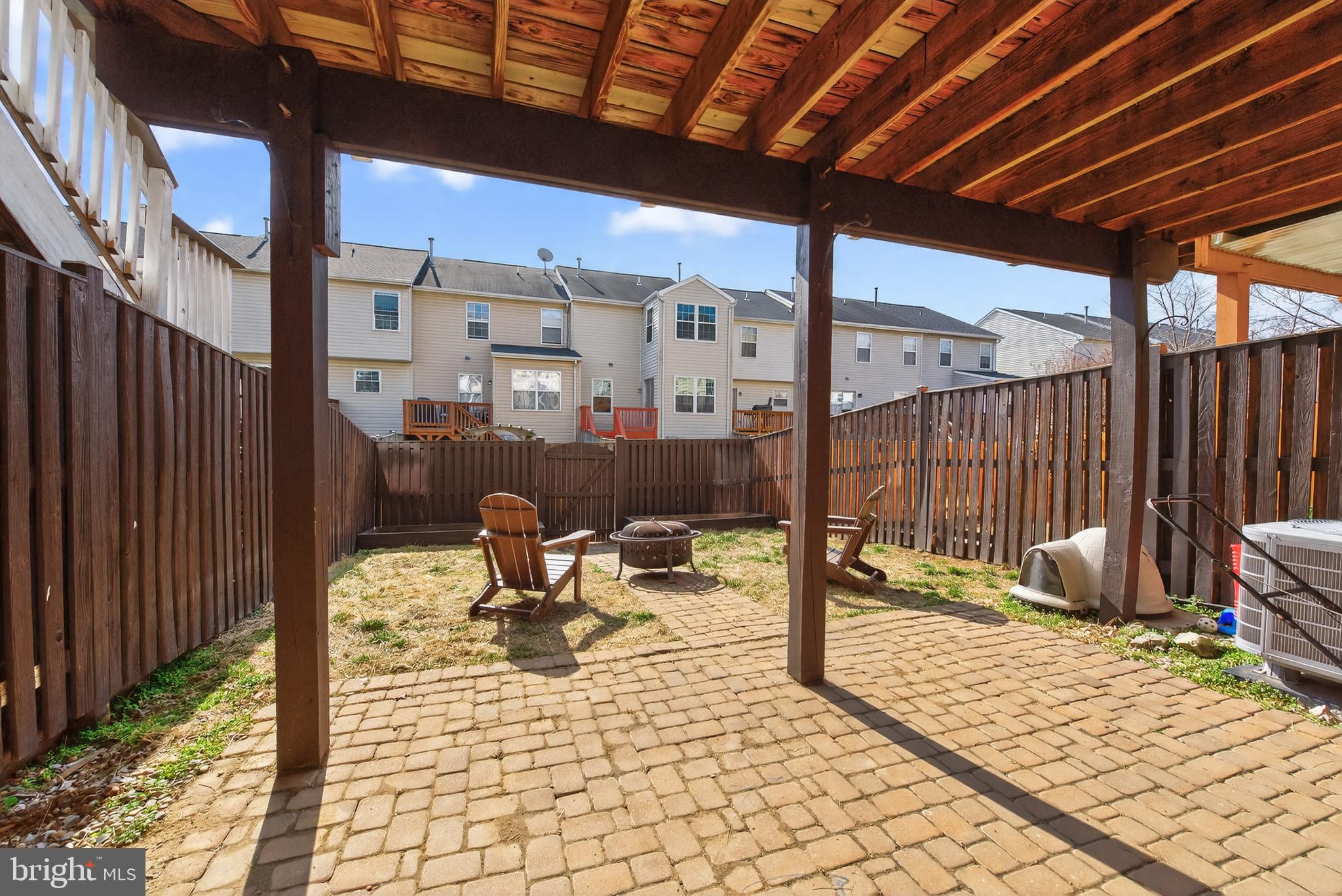 SYCAMORE HILL - Residential