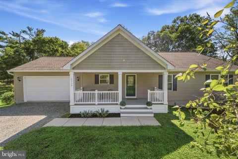 Photo of 8513 Oakview Drive, MANASSAS, VA 20110 (MLS # VAPW2129922)