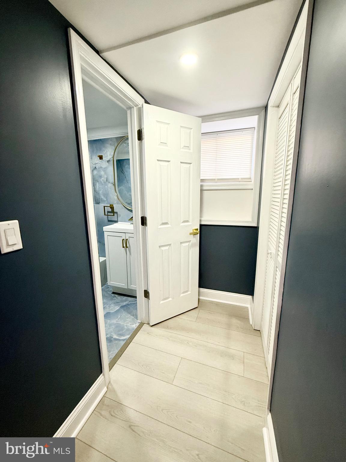 UNIVERSITY CITY - Residential