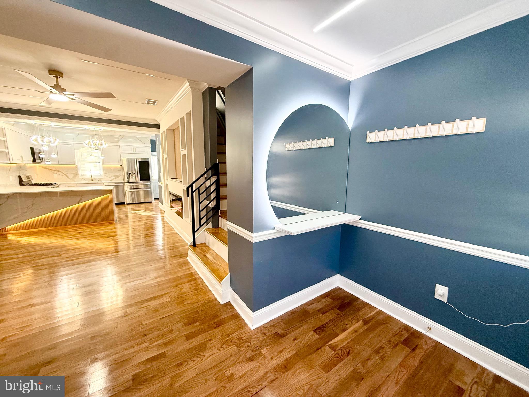 UNIVERSITY CITY - Residential