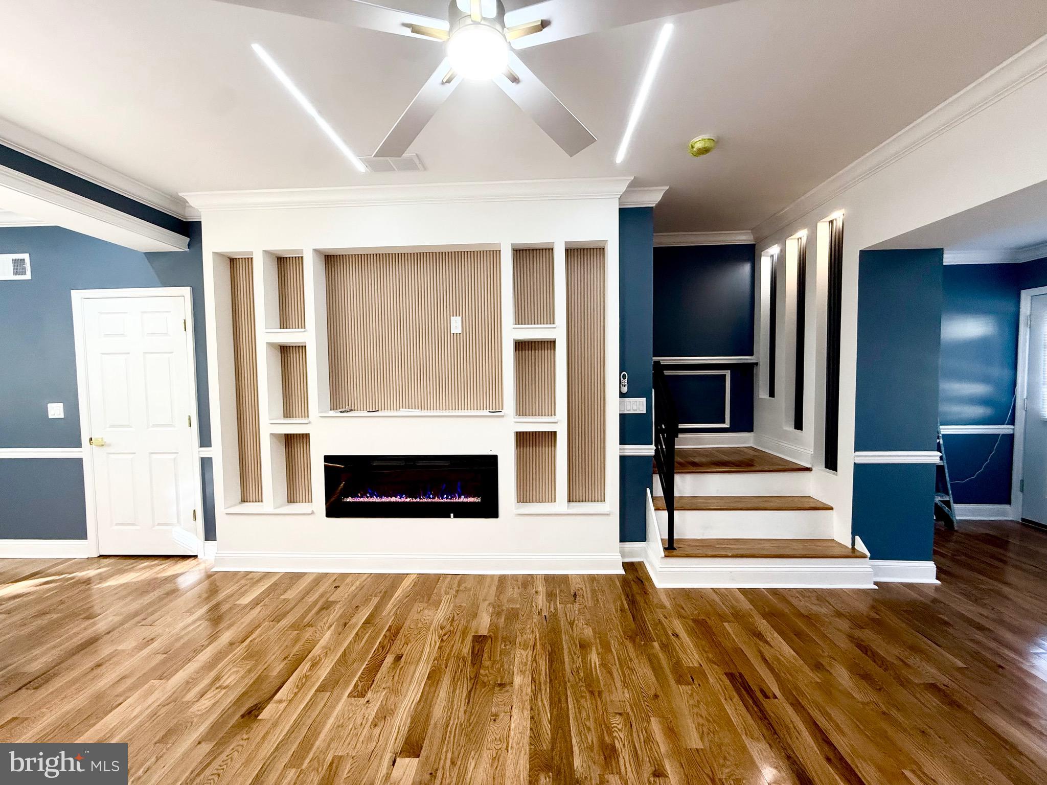 UNIVERSITY CITY - Residential