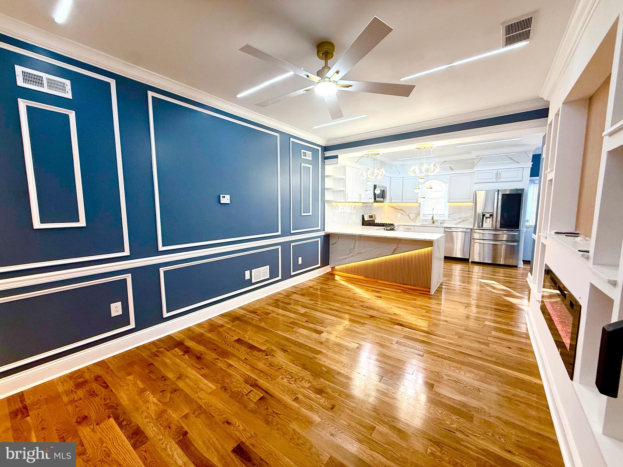 UNIVERSITY CITY - Residential