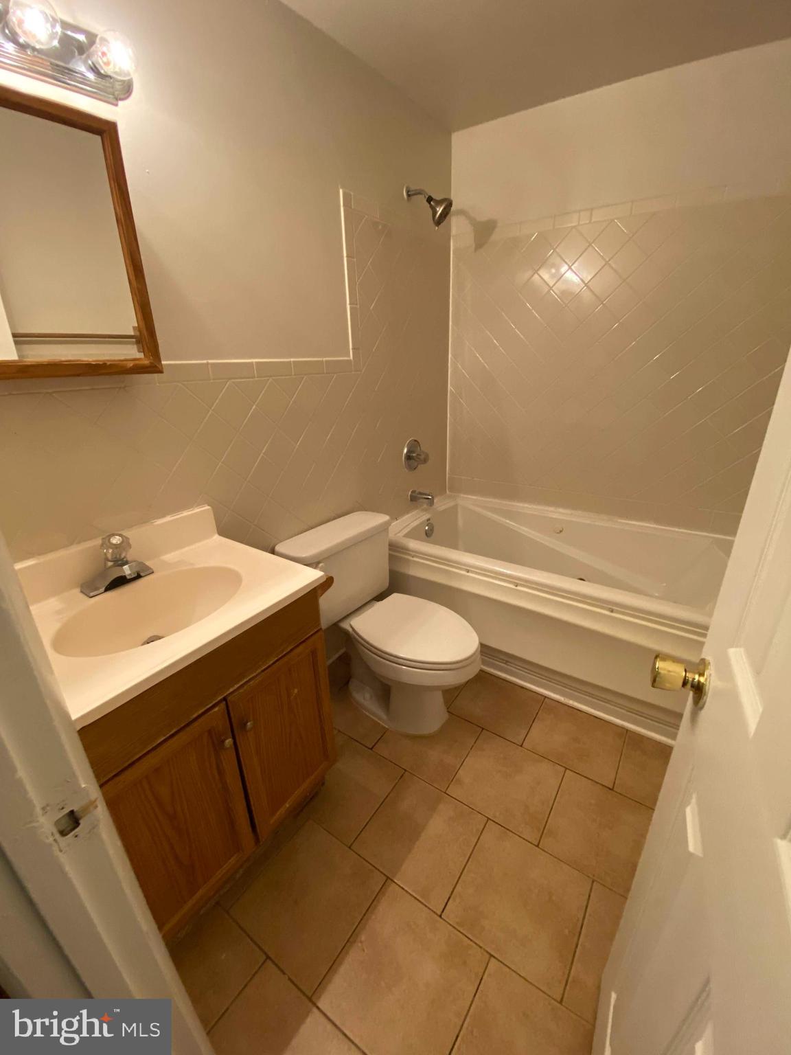 WILLIAMSTOWN - Residential Lease