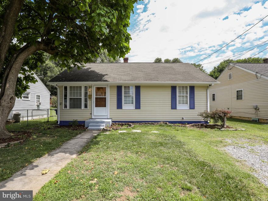 LOCATION LOCATION!!! Welcome to this cute cape cod located within minutes of I66. this home has been freshly painted and has new carpet in excellent condition. It is very well insulated it has central air and heat pump also has electric baseboard heating as back up. This one won't last long make an appointment today. Pictures will be upload soon.