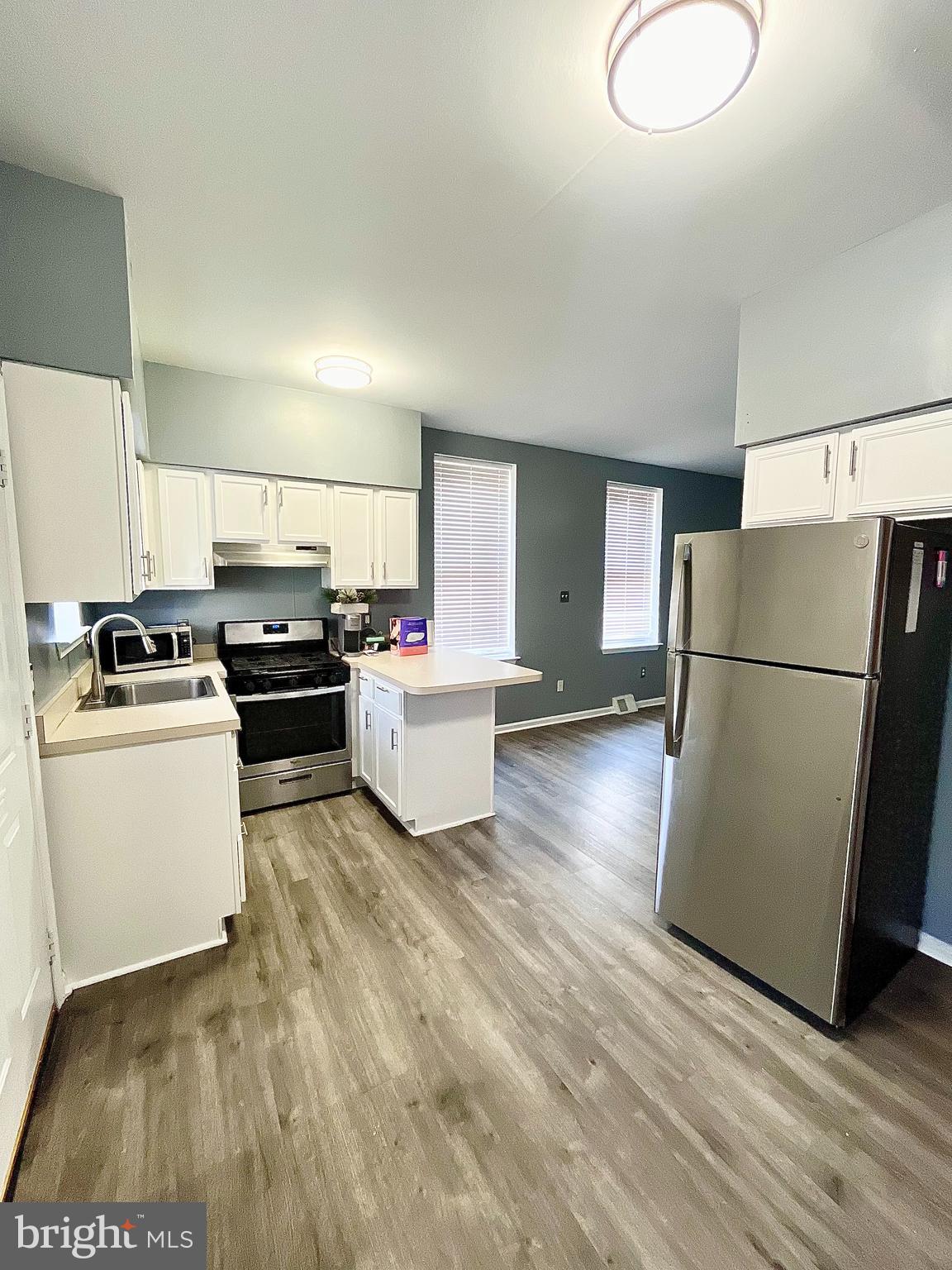 5623 WYALUSING AVENUE 2