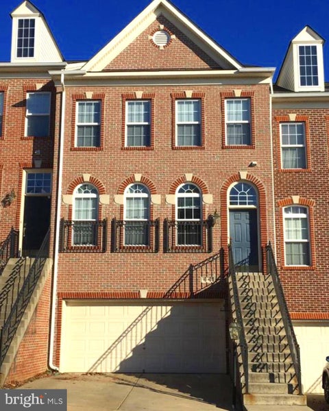 Townhouse For Rent - 9147 Furey Road<br/> LORTON, VA 22079