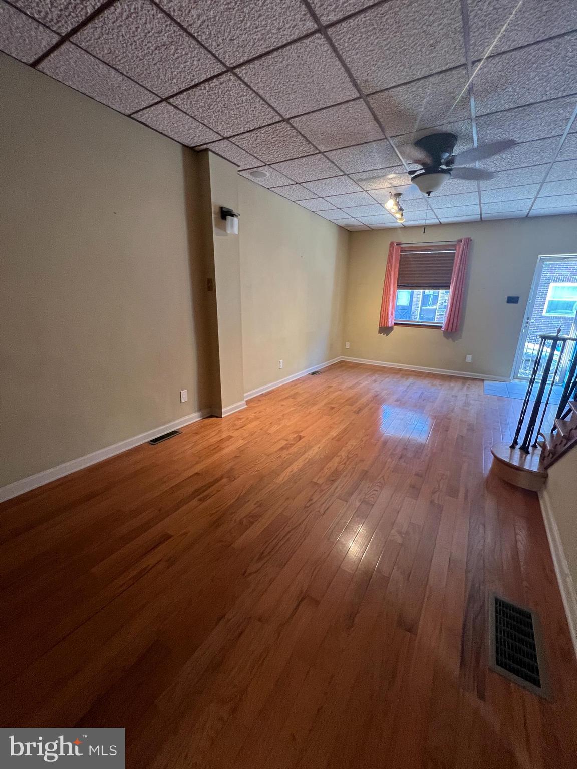 LOWER MOYAMENSING - Residential Lease