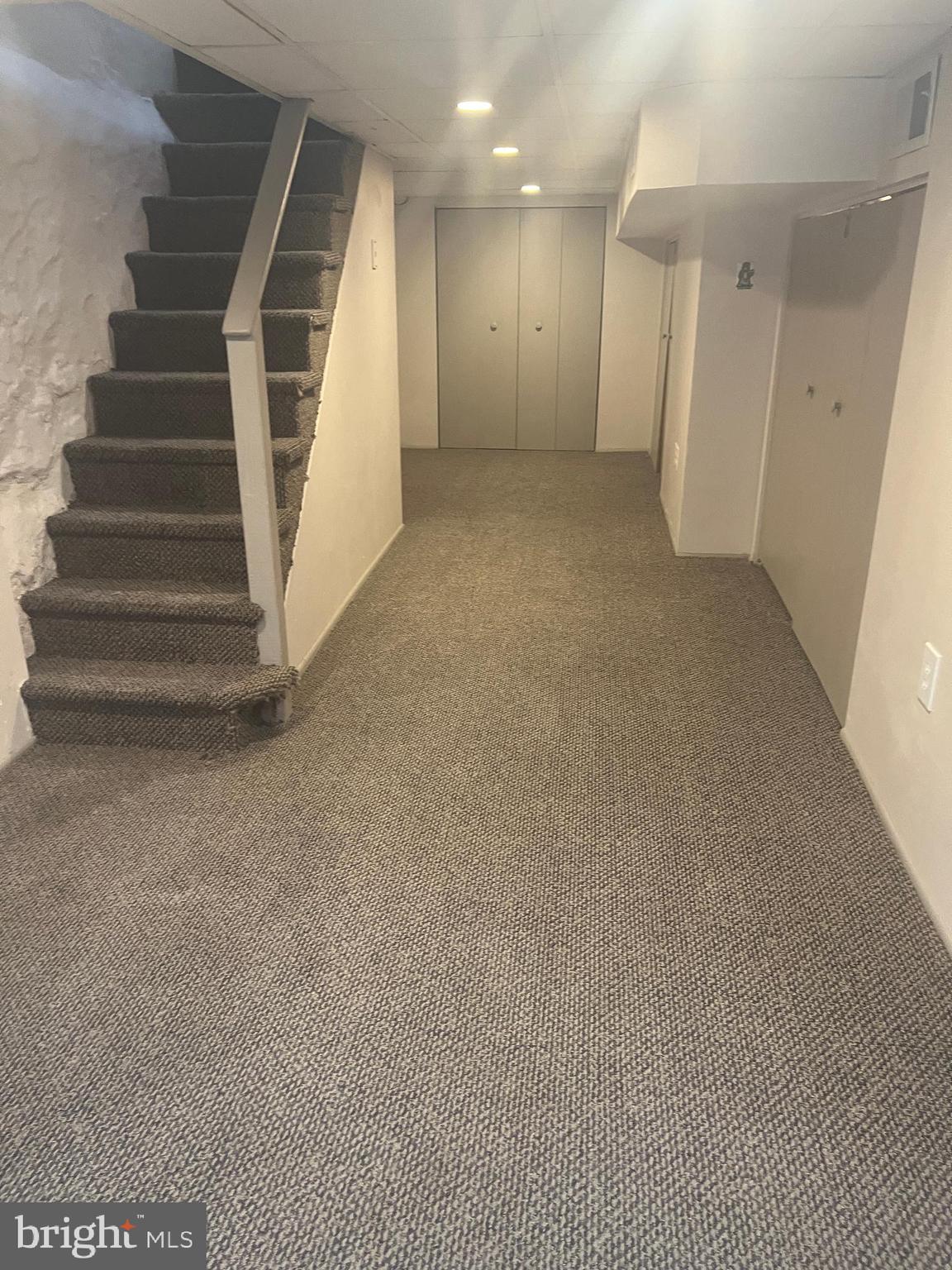 LOWER MOYAMENSING - Residential Lease