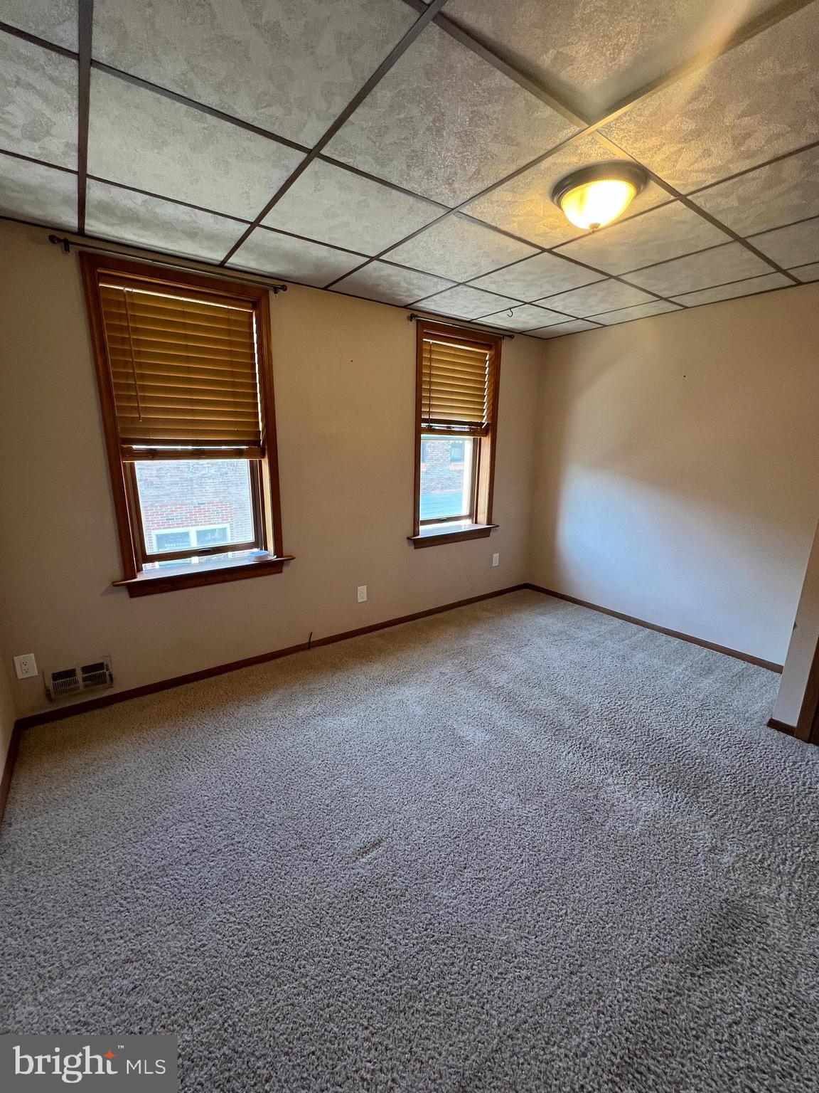 LOWER MOYAMENSING - Residential Lease