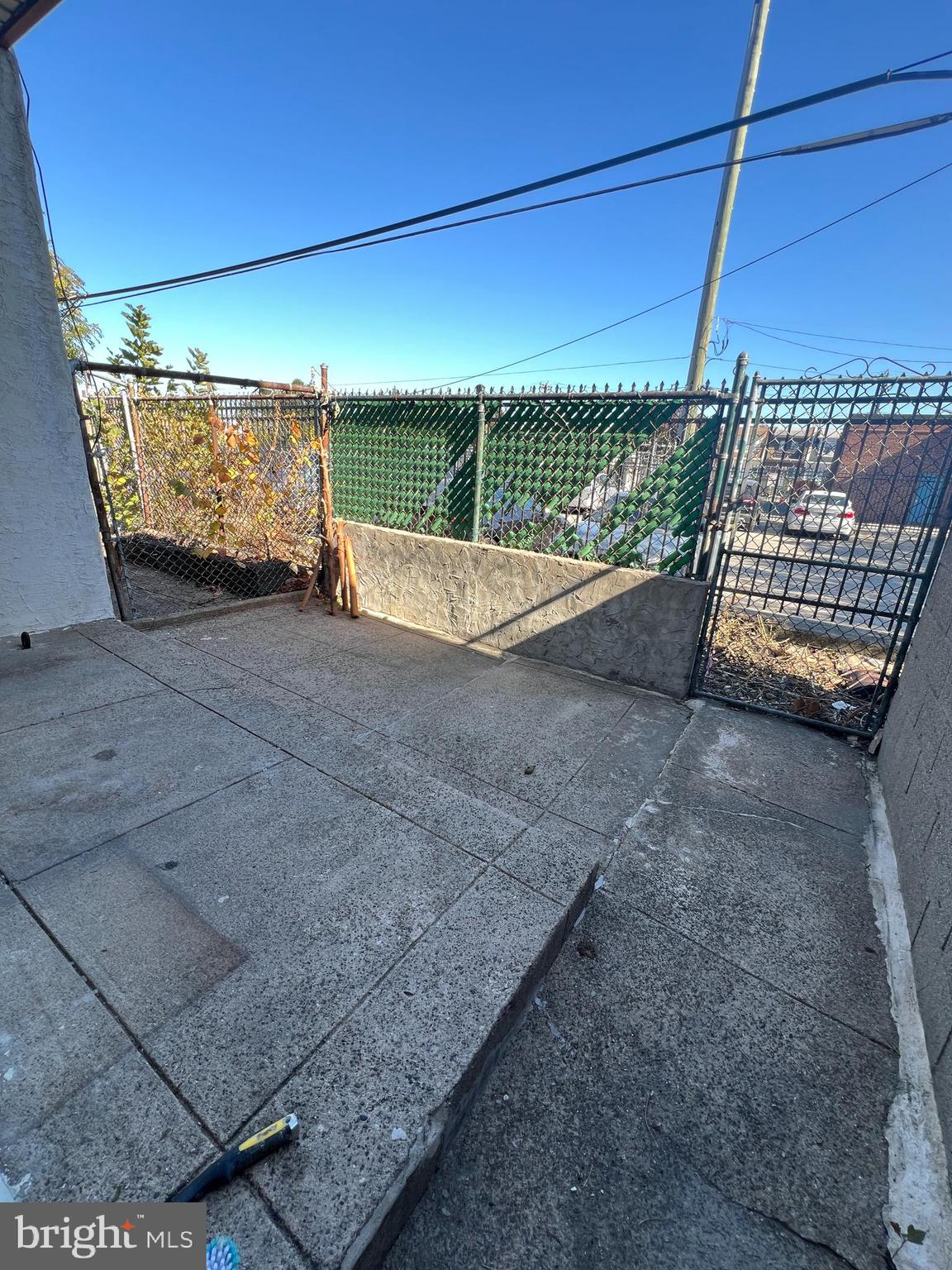 LOWER MOYAMENSING - Residential Lease