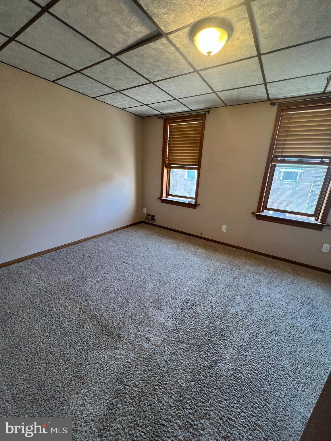 LOWER MOYAMENSING - Residential Lease