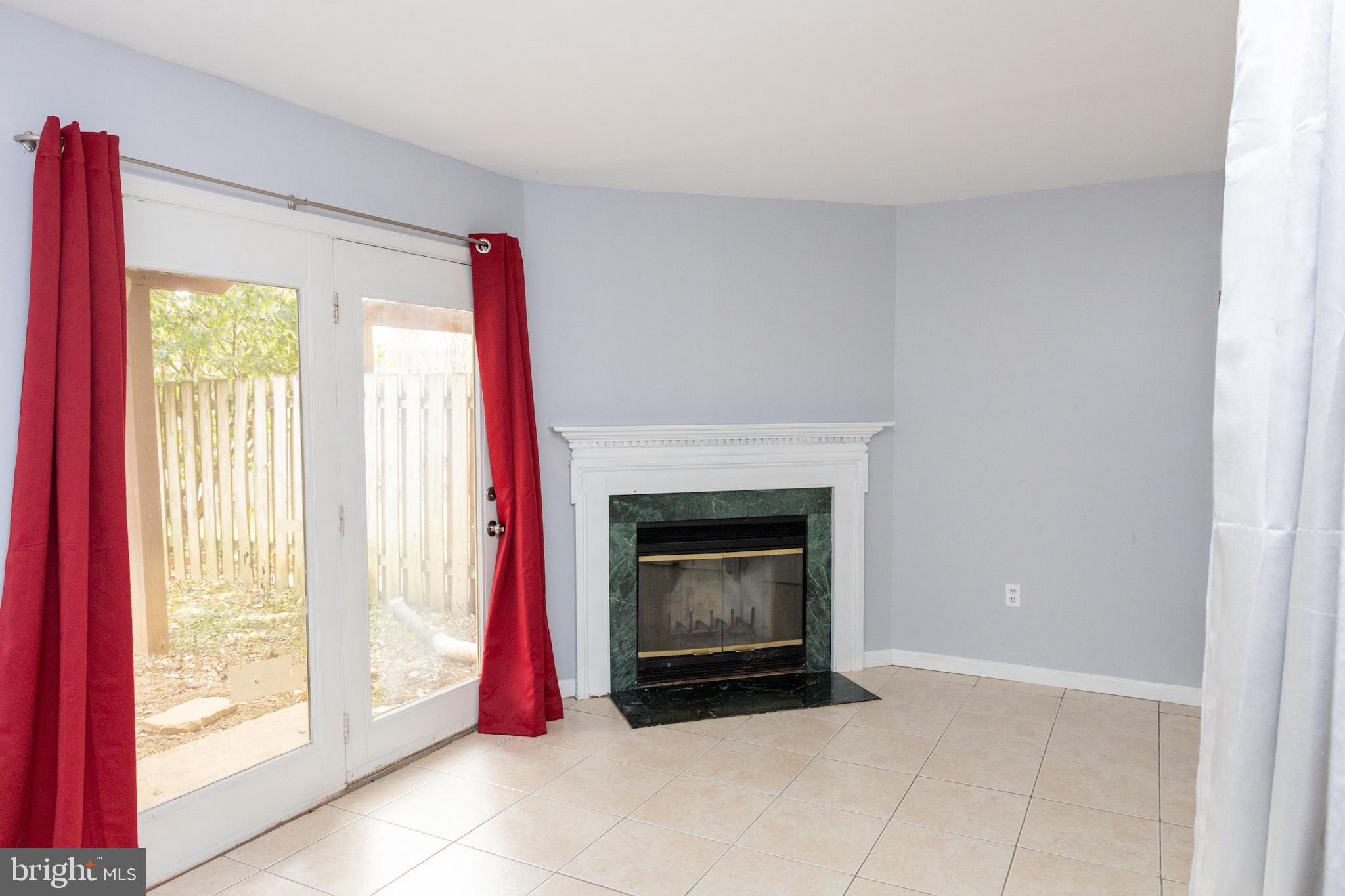 WILLOWCREST - Residential Lease