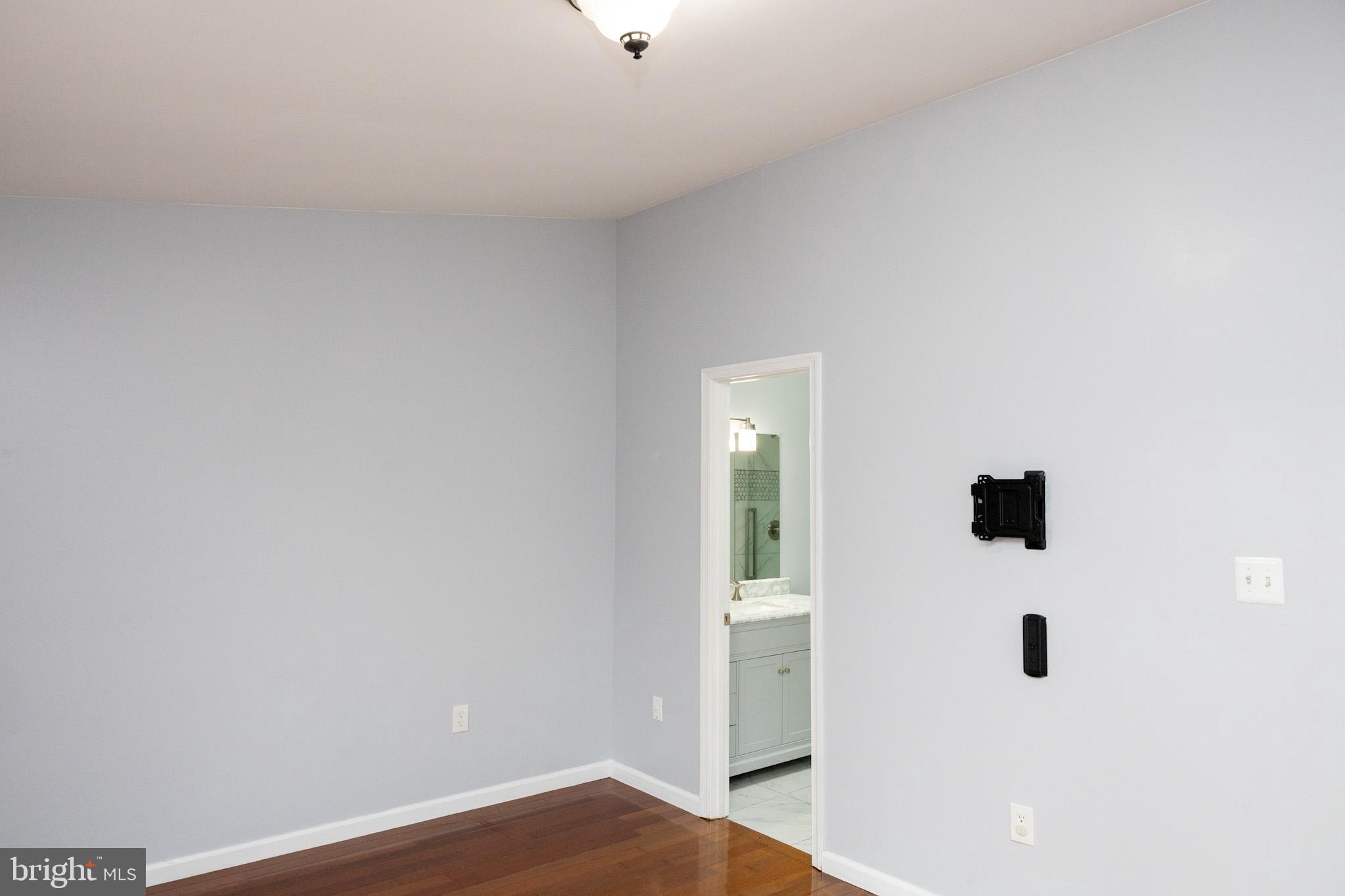 WILLOWCREST - Residential Lease