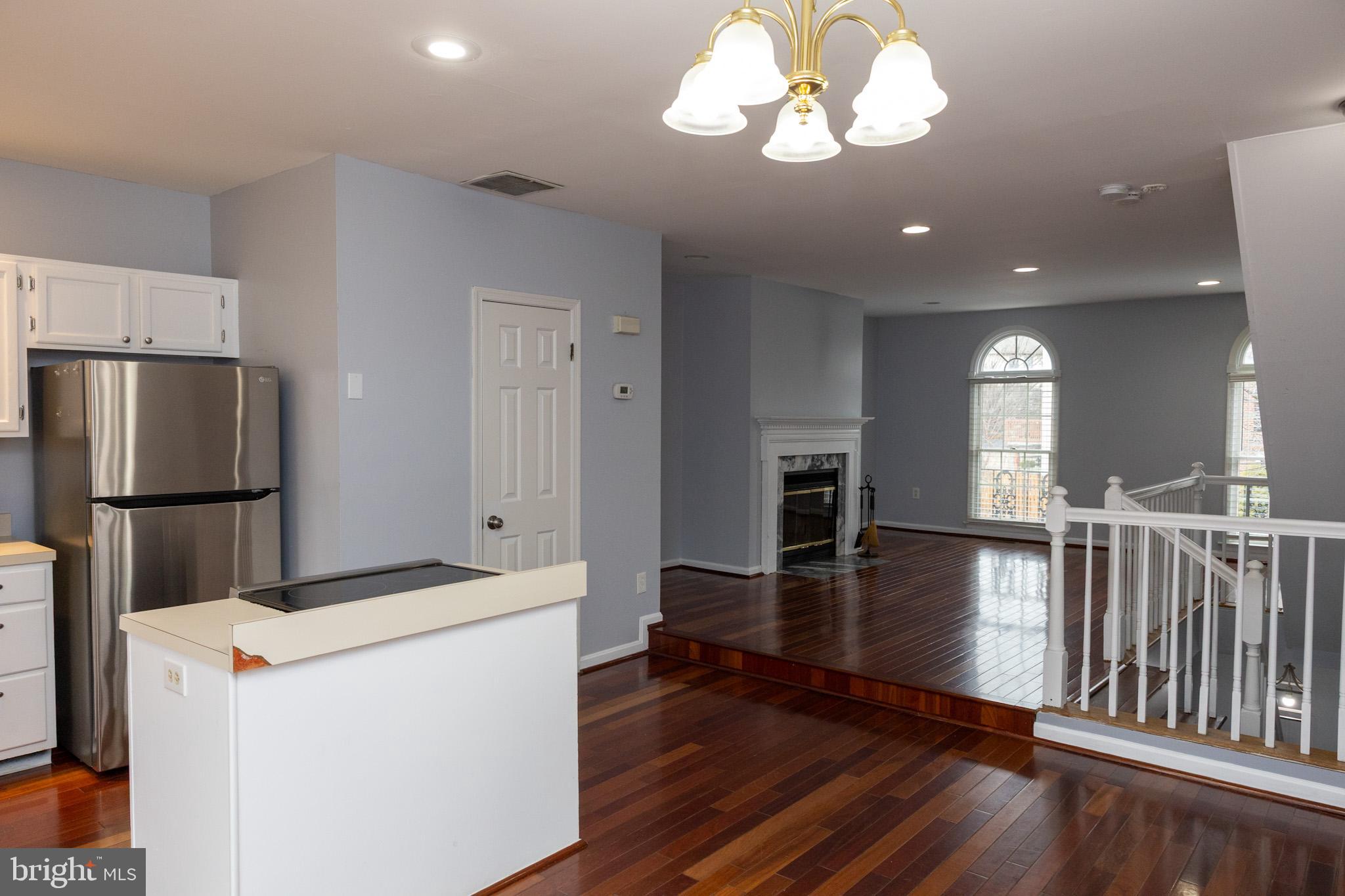 WILLOWCREST - Residential Lease